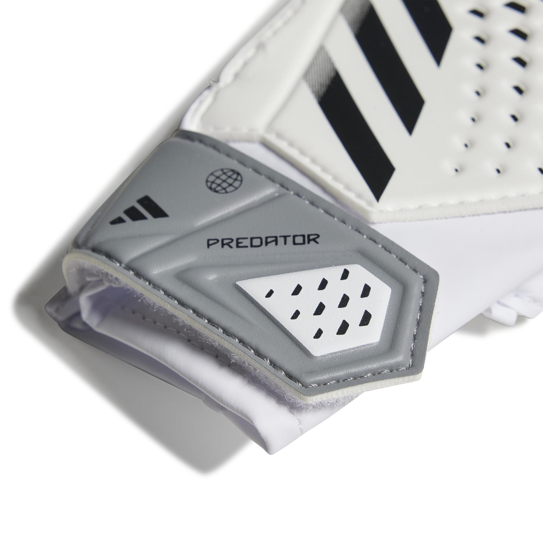 product/2/0/2025_09_adidas_ia0859_2_hardware_photography_detail_view_1_white.jpg