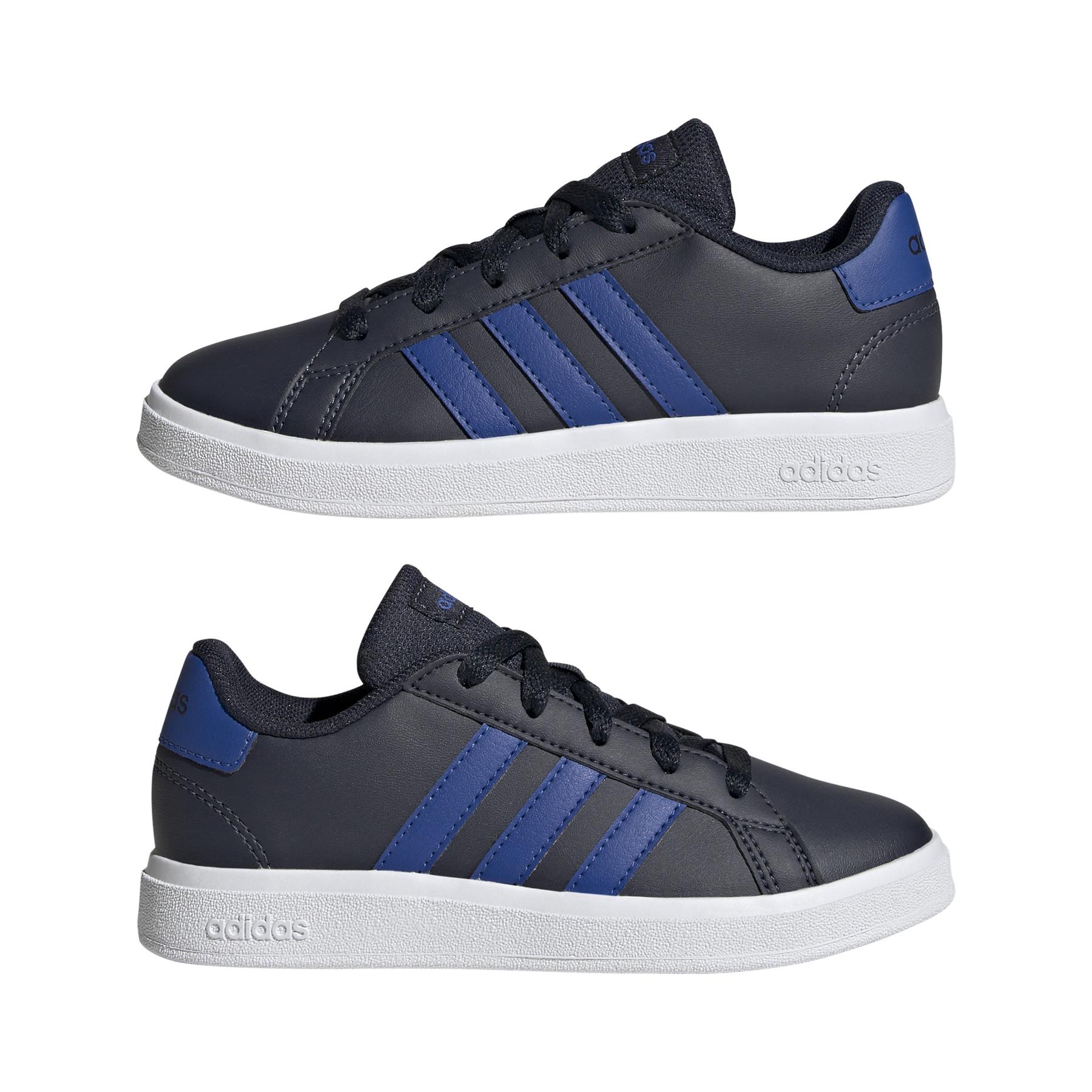 product/a/d/adidas-originals_ig4827_10_footwear_photography_mirrored_pair_view_white.jpg