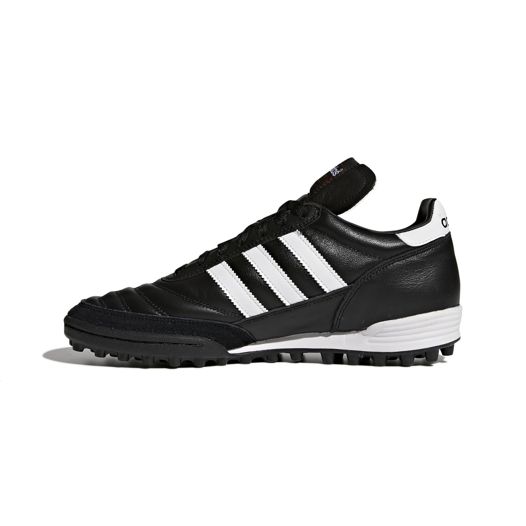 product/a/d/adidas_019228_5_footwear_photography_side_medial_center_view_white_000.jpg