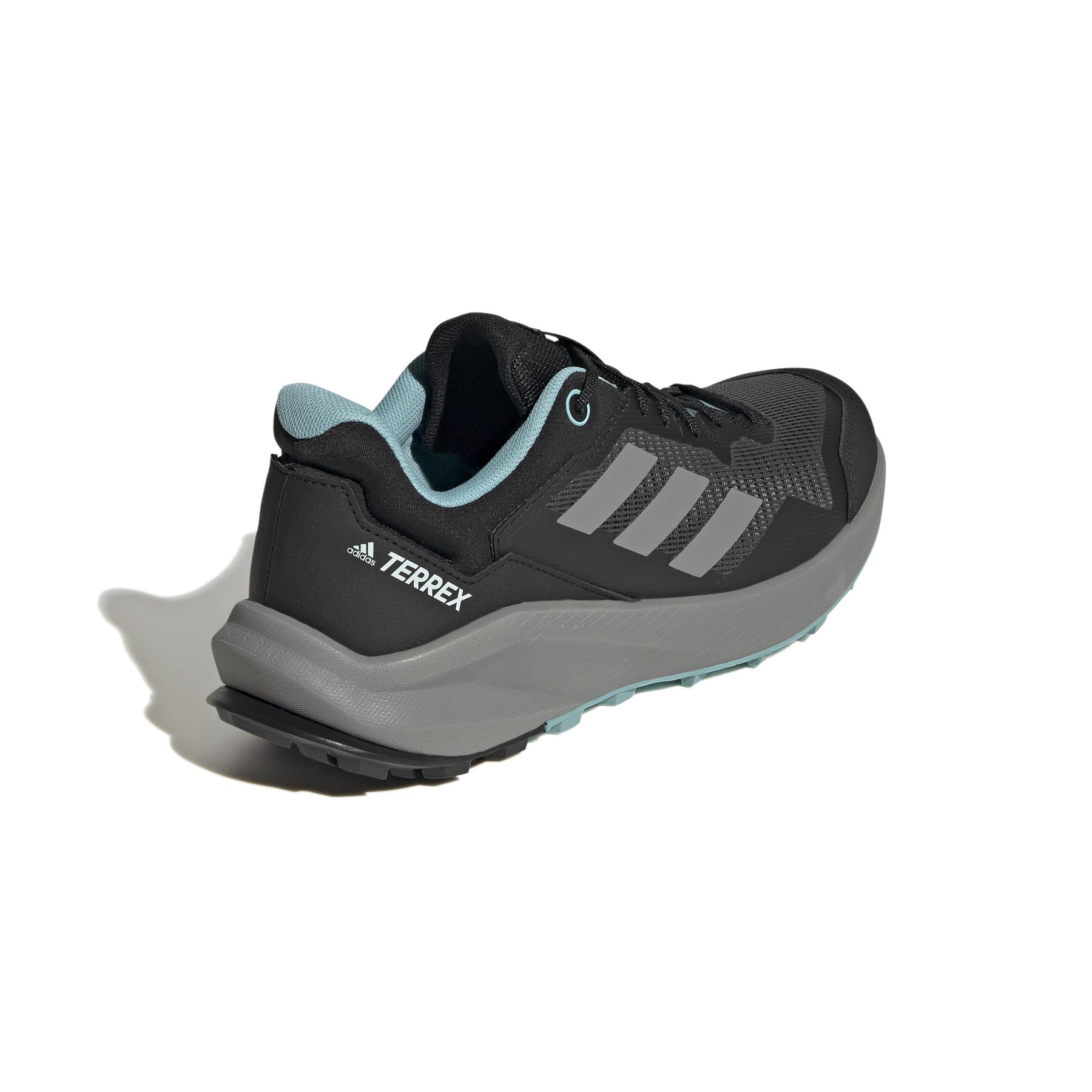 product/a/d/adidas_gw5557_7_footwear_photography_back_lateral_top_view_white_000.jpg