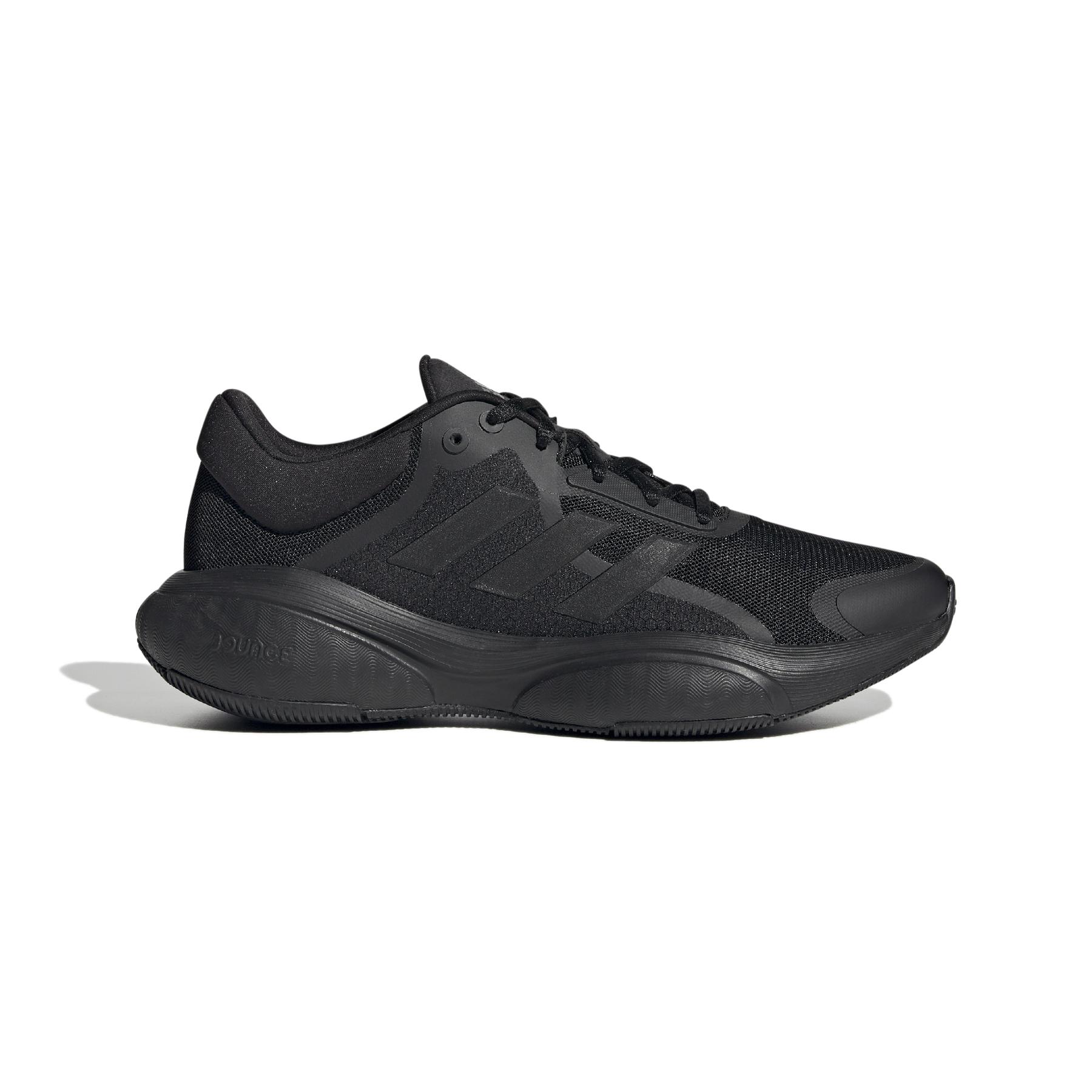 product/a/d/adidas_gw6661_1_footwear_photography_side_lateral_center_view_white_xo.jpg