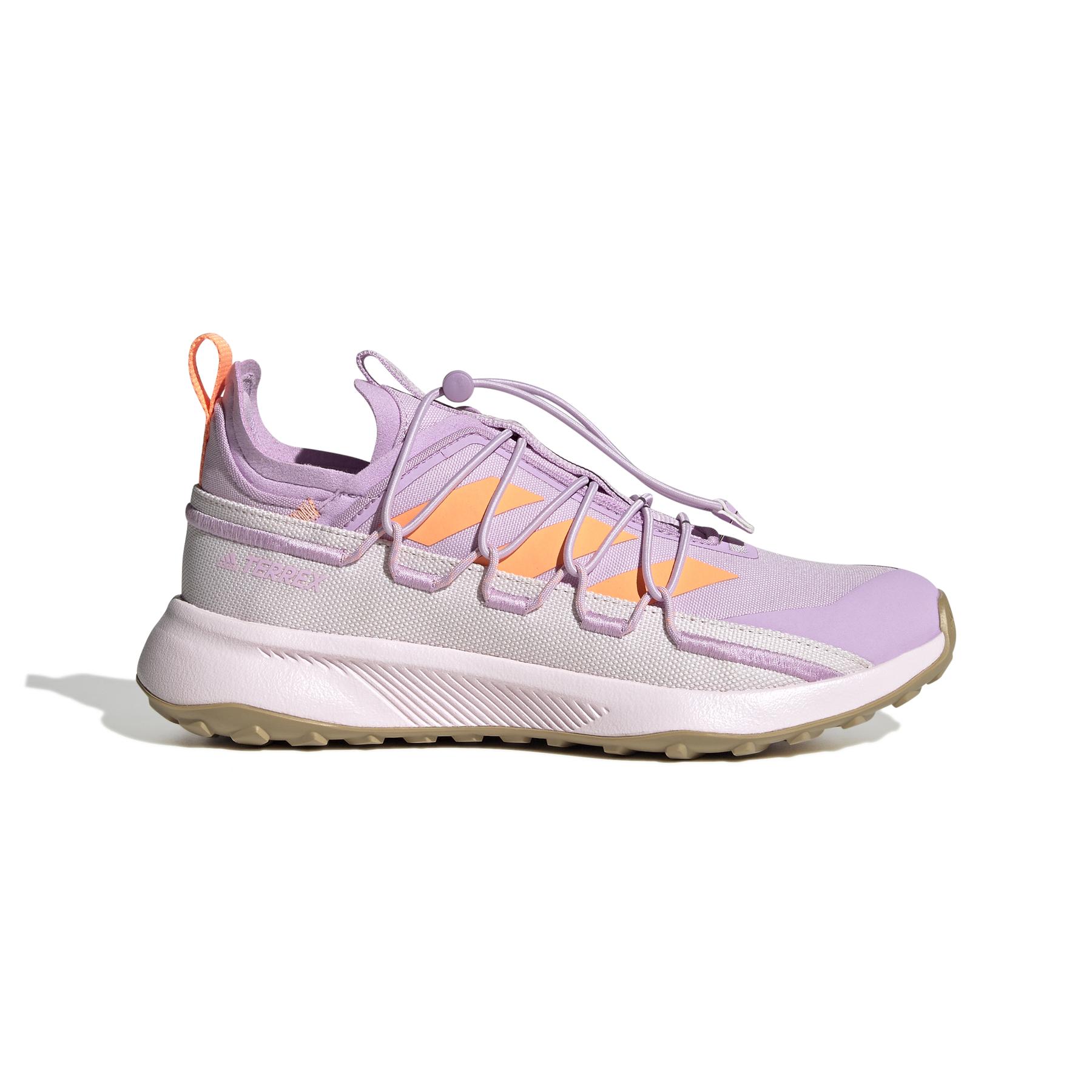product/a/d/adidas_gx8688_1_footwear_photography_side_lateral_center_view_white_000.jpg