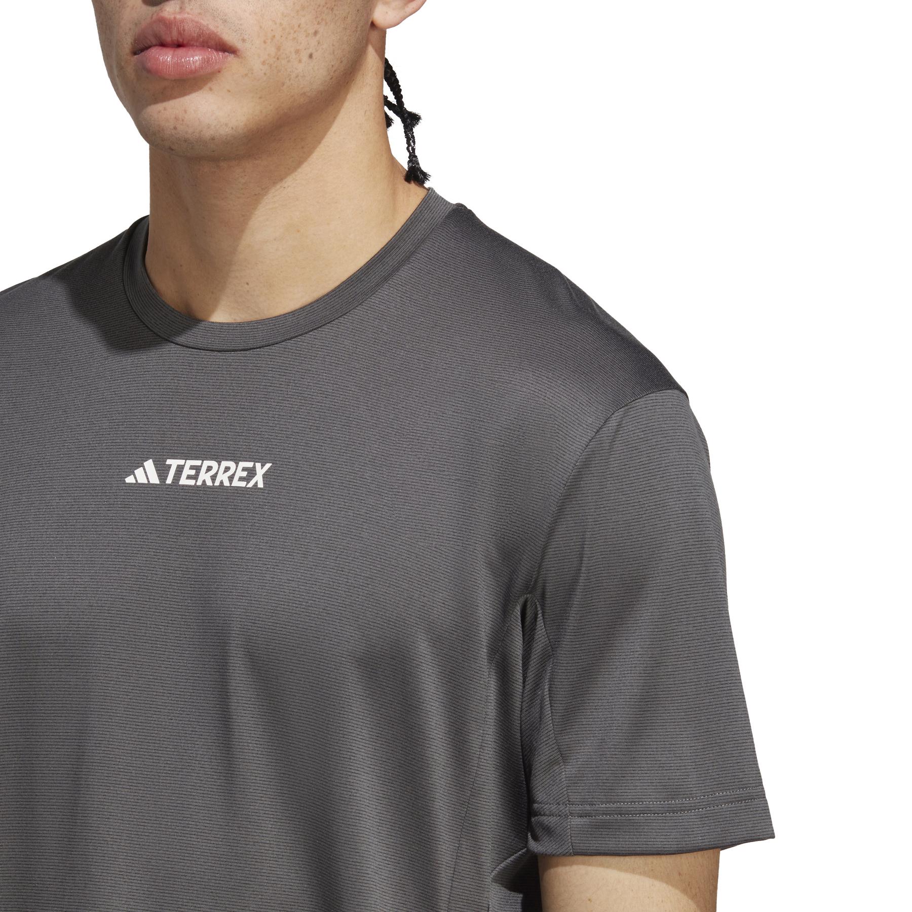 product/a/d/adidas_hm4048_11_apparel_on_model_detail_view_3_white.jpg