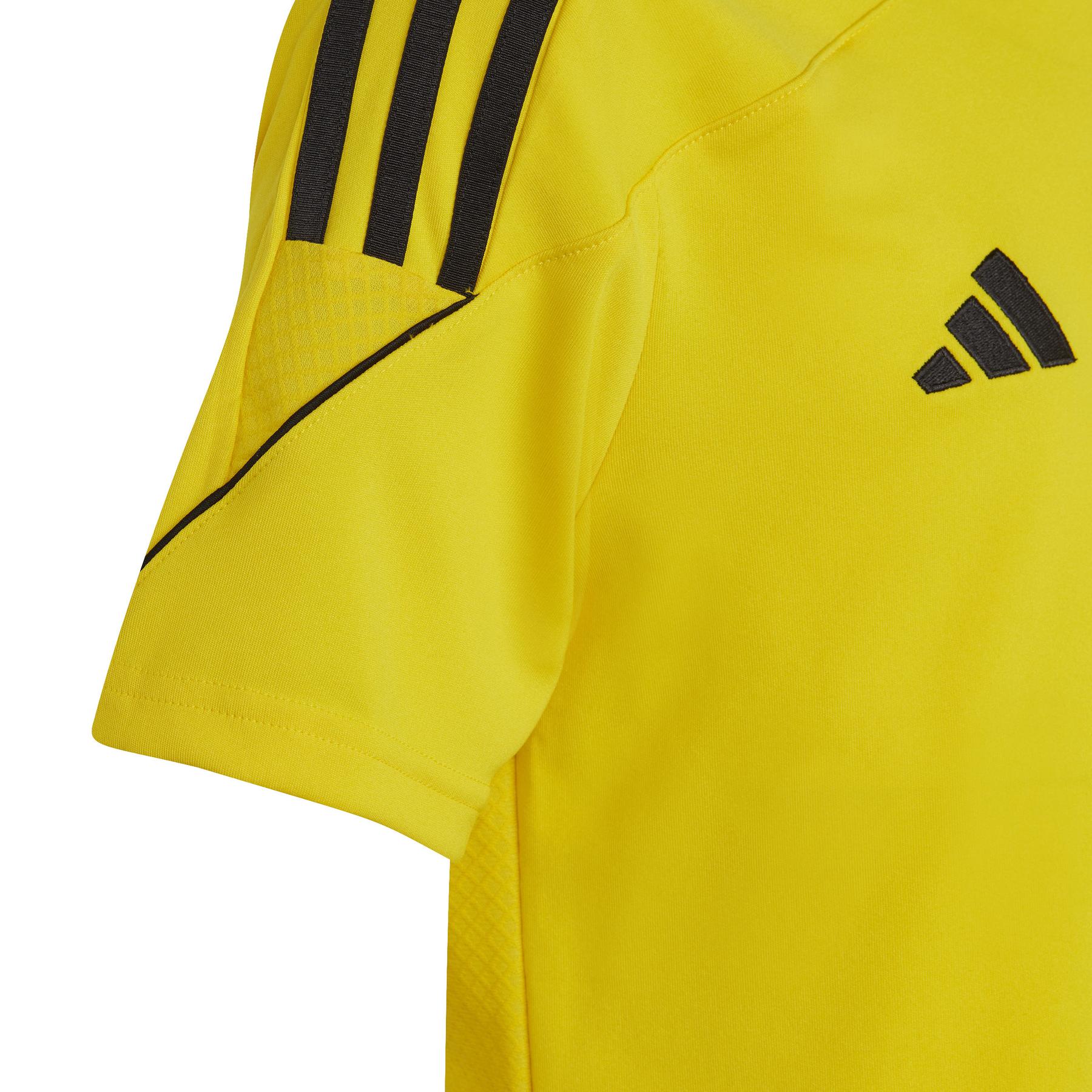 product/a/d/adidas_hs0535_6_apparel_photography_detail_view_3_white.jpg