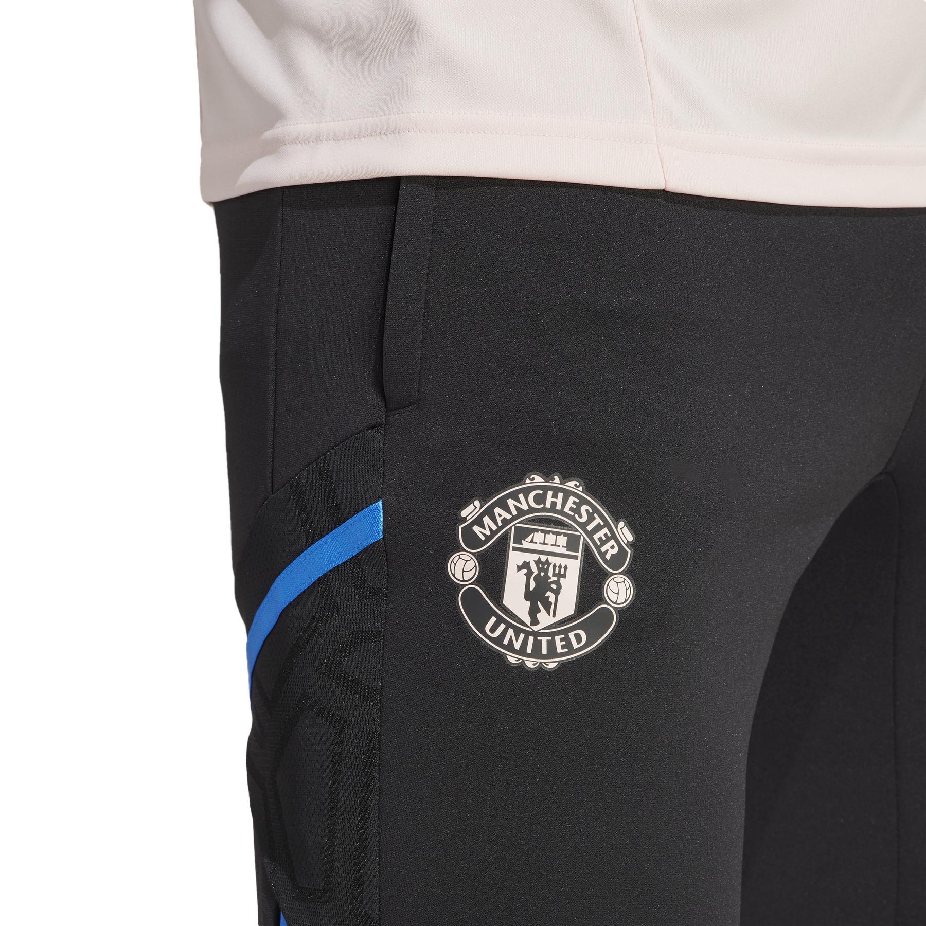 product/a/d/adidas_ht4296_7_apparel_on_model_detail_view_1_white_xo.jpg