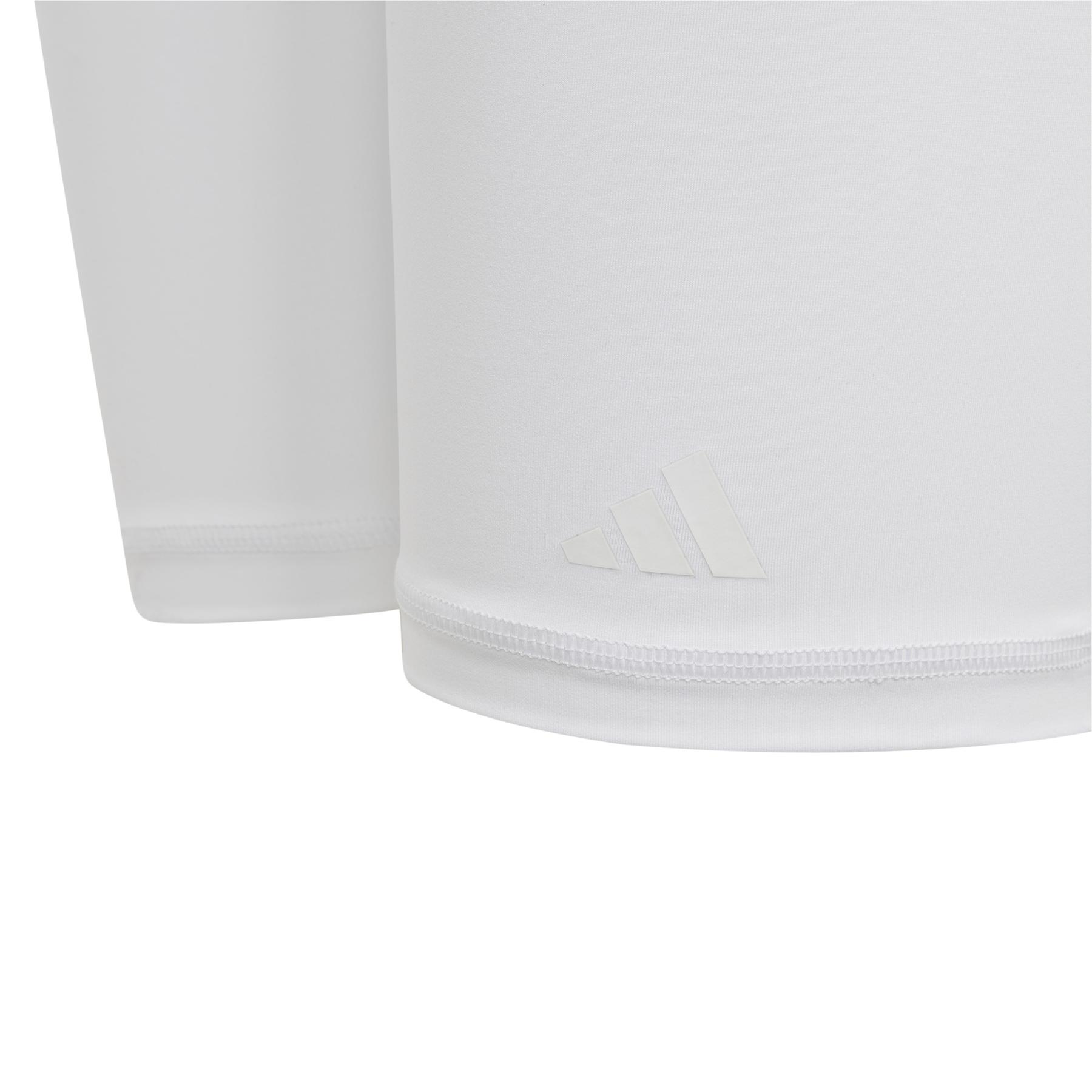 product/a/d/adidas_ia1210_4_apparel_photography_detail_view_1_white.jpg