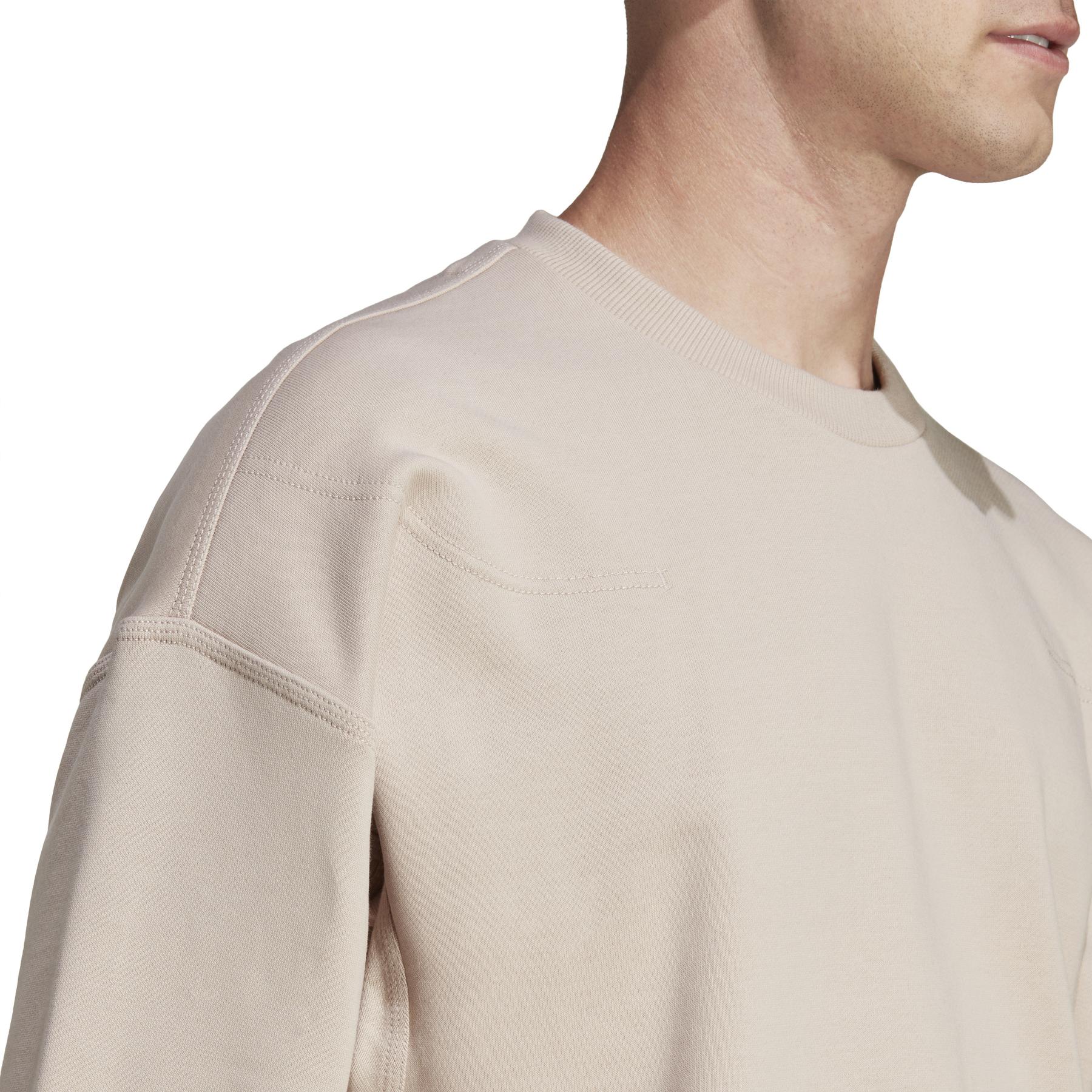product/a/d/adidas_ia9362_7_apparel_on_model_detail_view_1_white.jpg