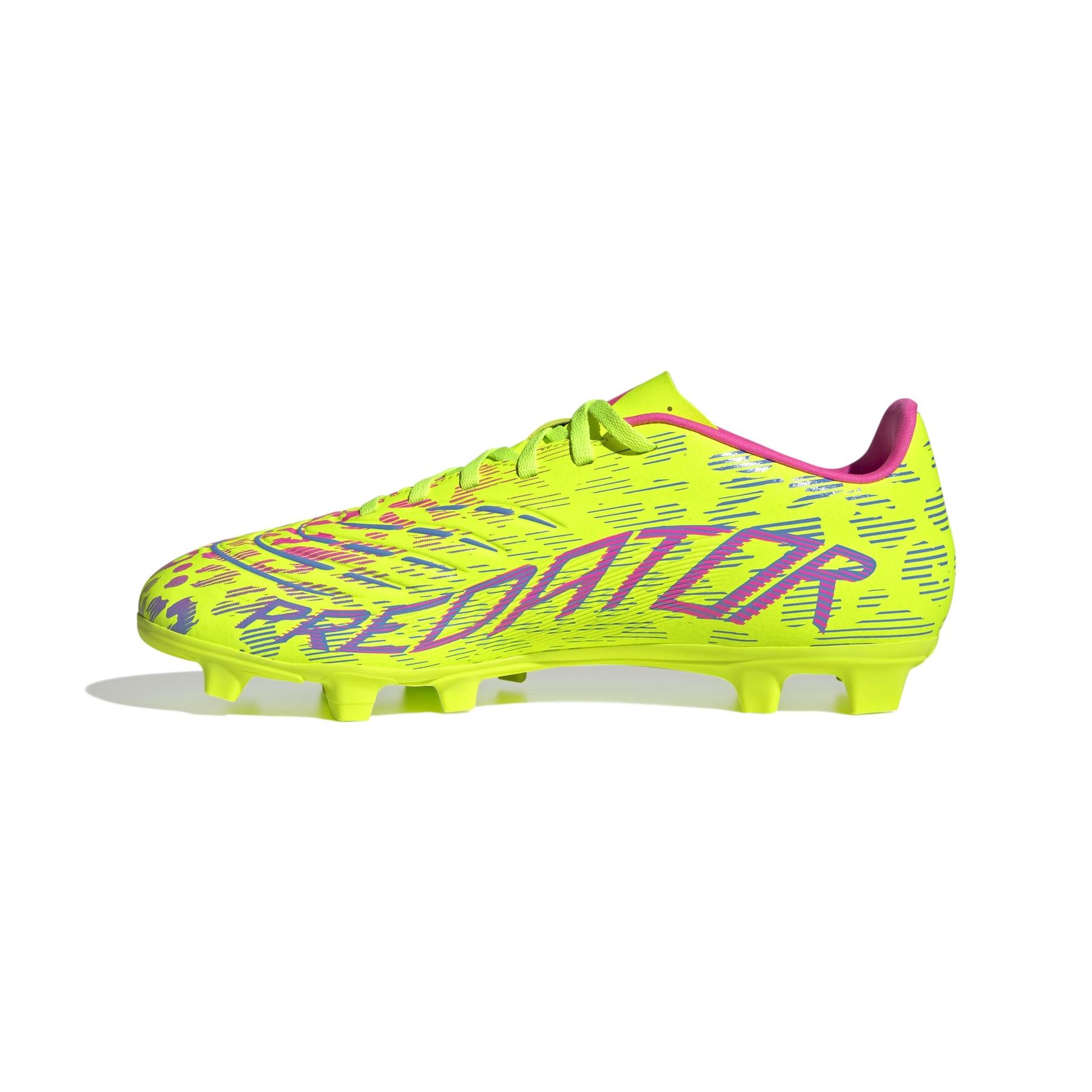 product/a/d/adidas_id1324_4_footwear_photography_side_medial_center_view_white-nw091625.jpg