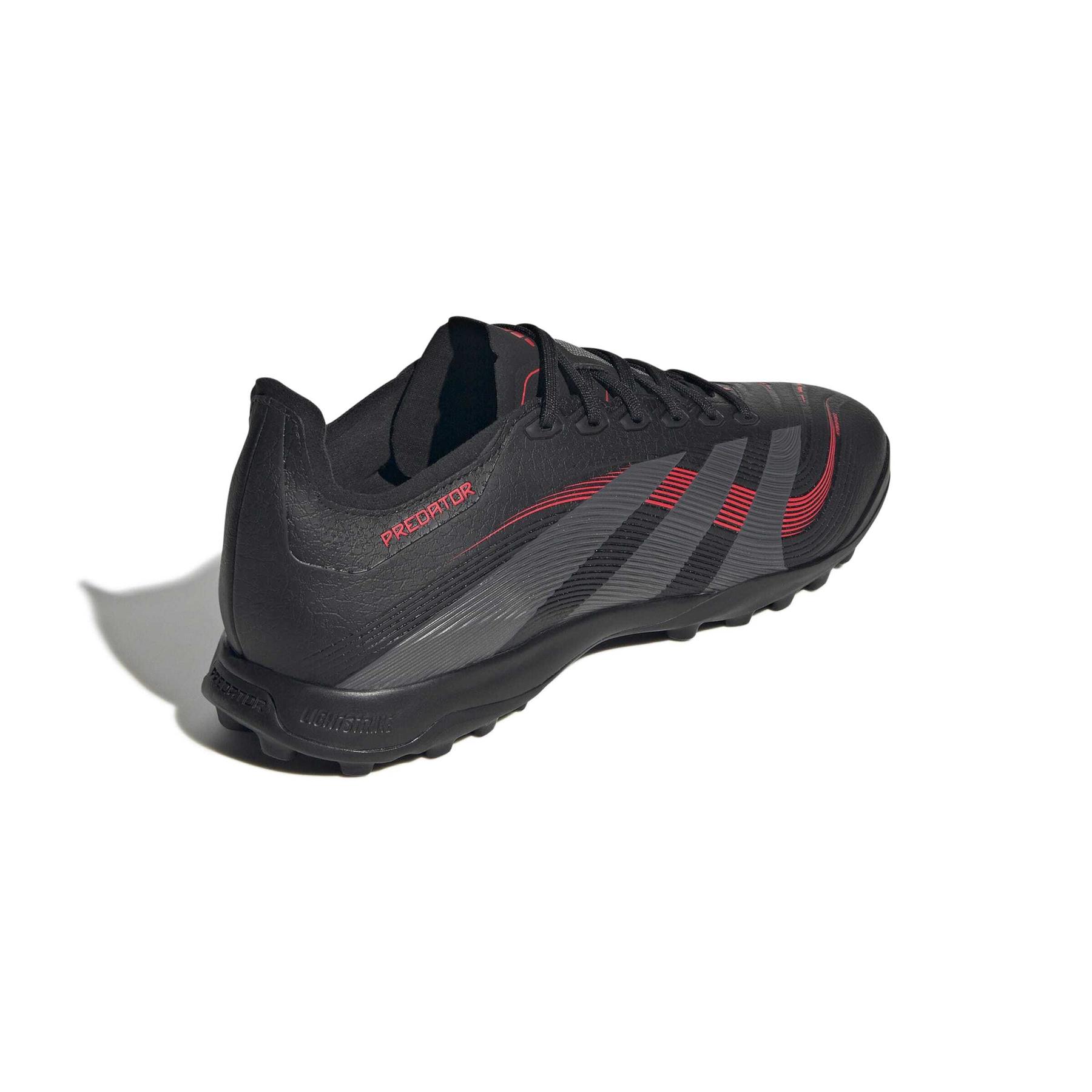product/a/d/adidas_id3768_6_footwear_photography_back_lateral_top_view_white-nw091625.jpg