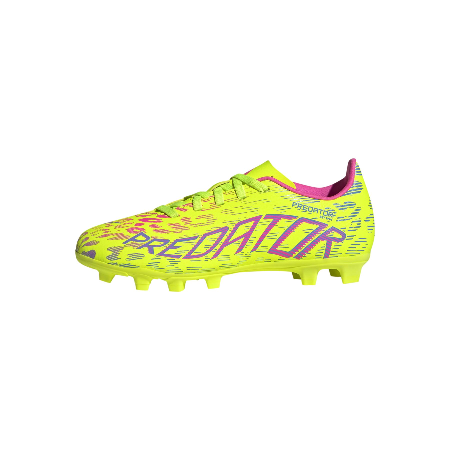 product/a/d/adidas_id3811_12_footwear_photography_left_side_center_lateral_view_white.jpg