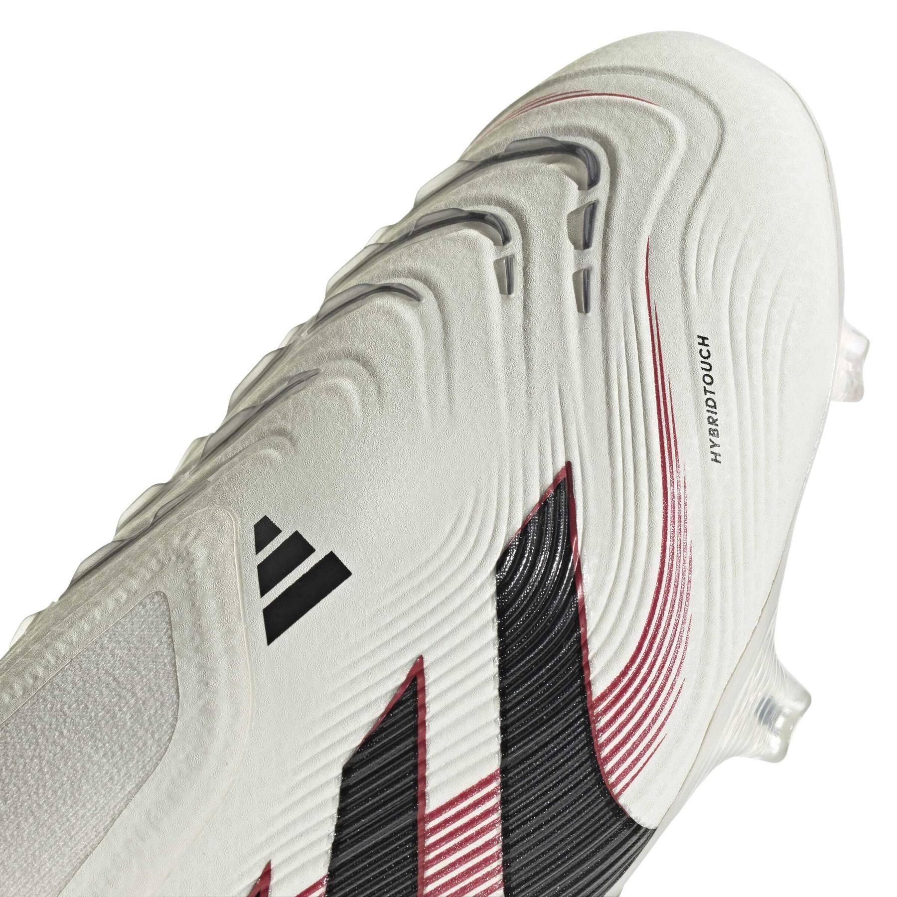 product/a/d/adidas_id3872_7_footwear_photography_detail_view_1_white-nw091625.jpg