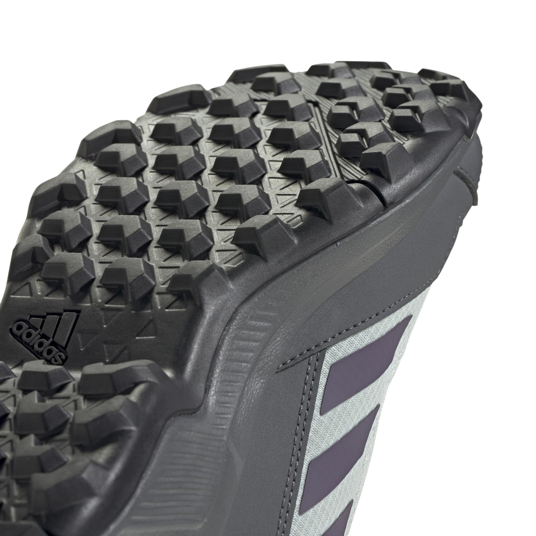 product/a/d/adidas_id7852_9_footwear_photography_detail_view_2_white.jpg
