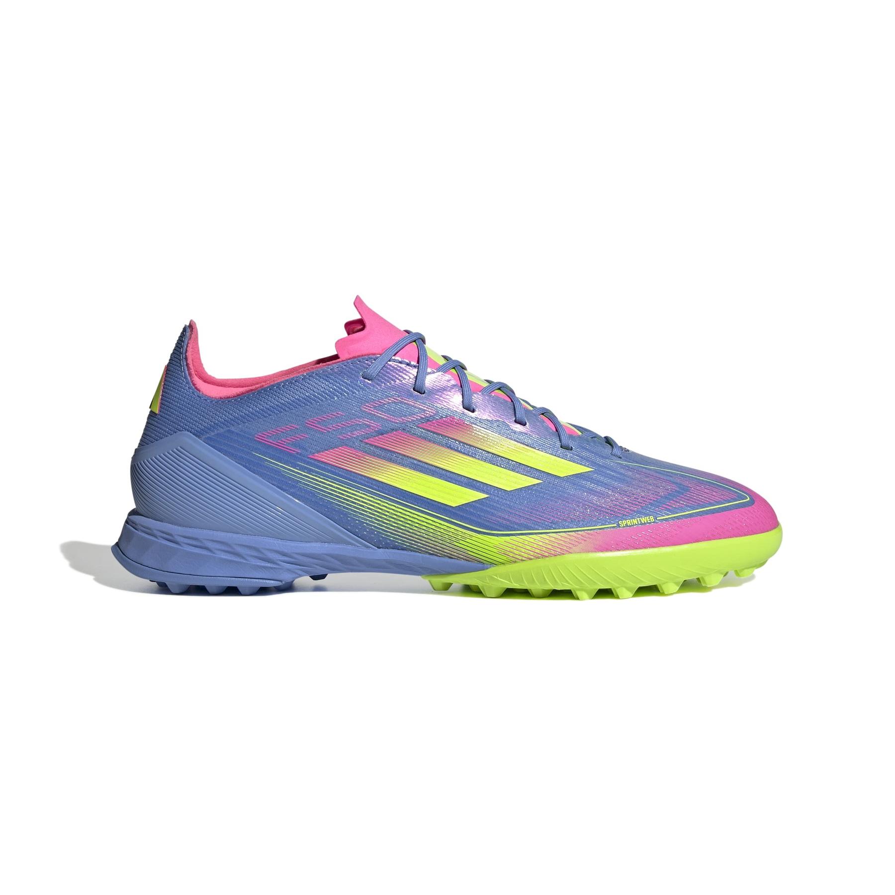 product/a/d/adidas_ie1219_1_footwear_photography_side_lateral_center_view_white-nw091625.jpg