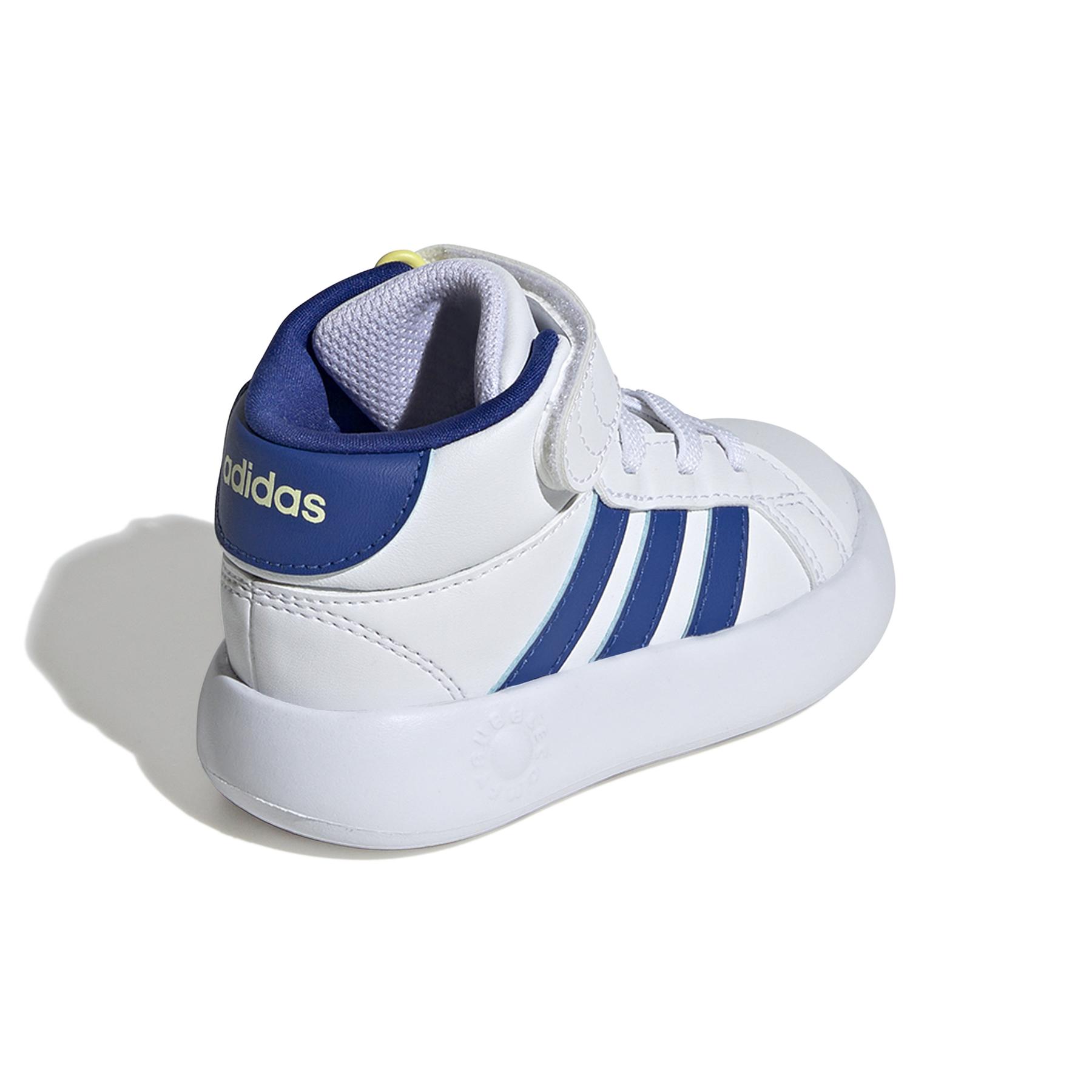 product/a/d/adidas_ie3865_7_footwear_photography_back_lateral_top_view_white.jpg