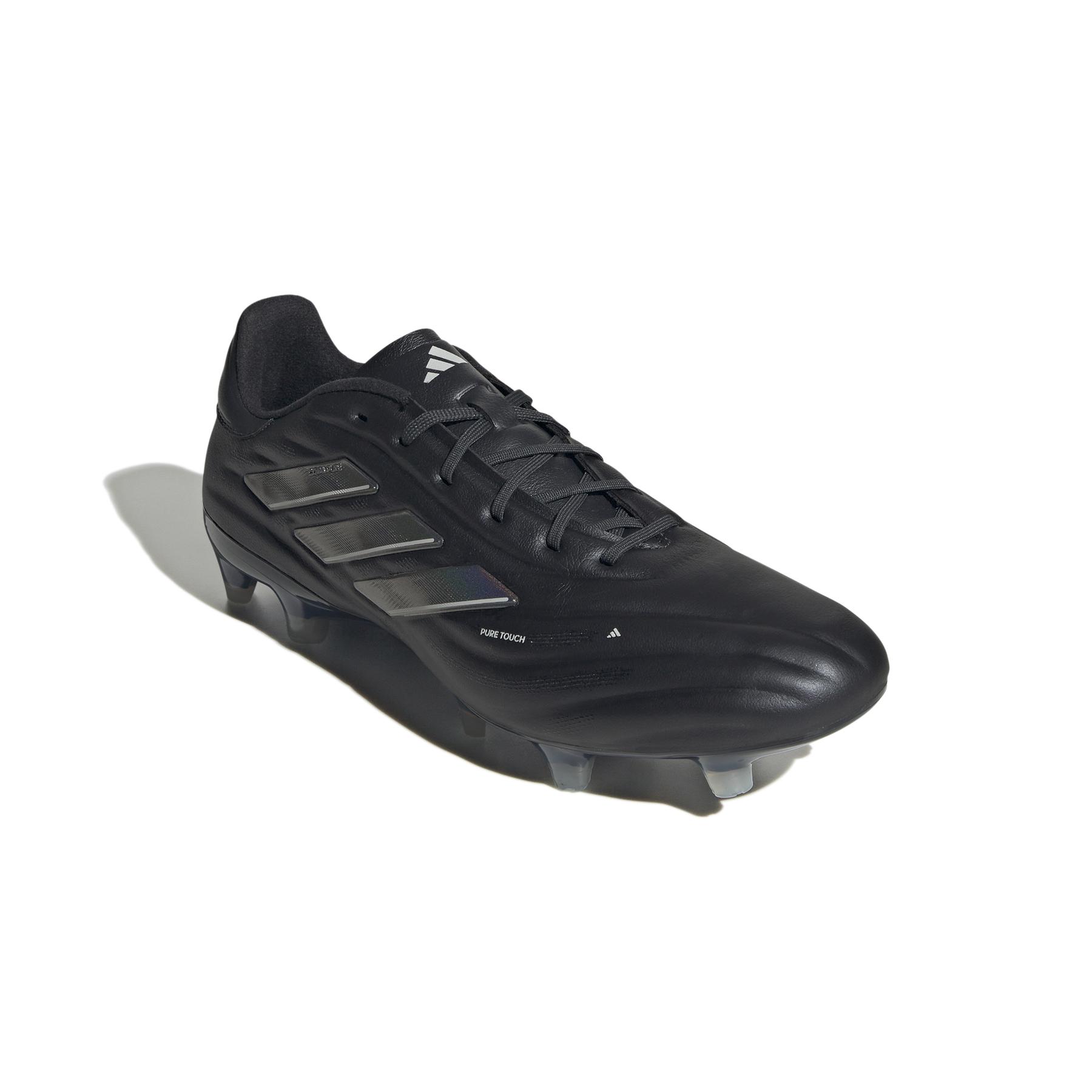 product/a/d/adidas_ie7487_5_footwear_photography_front_lateral_top_view_white.jpg