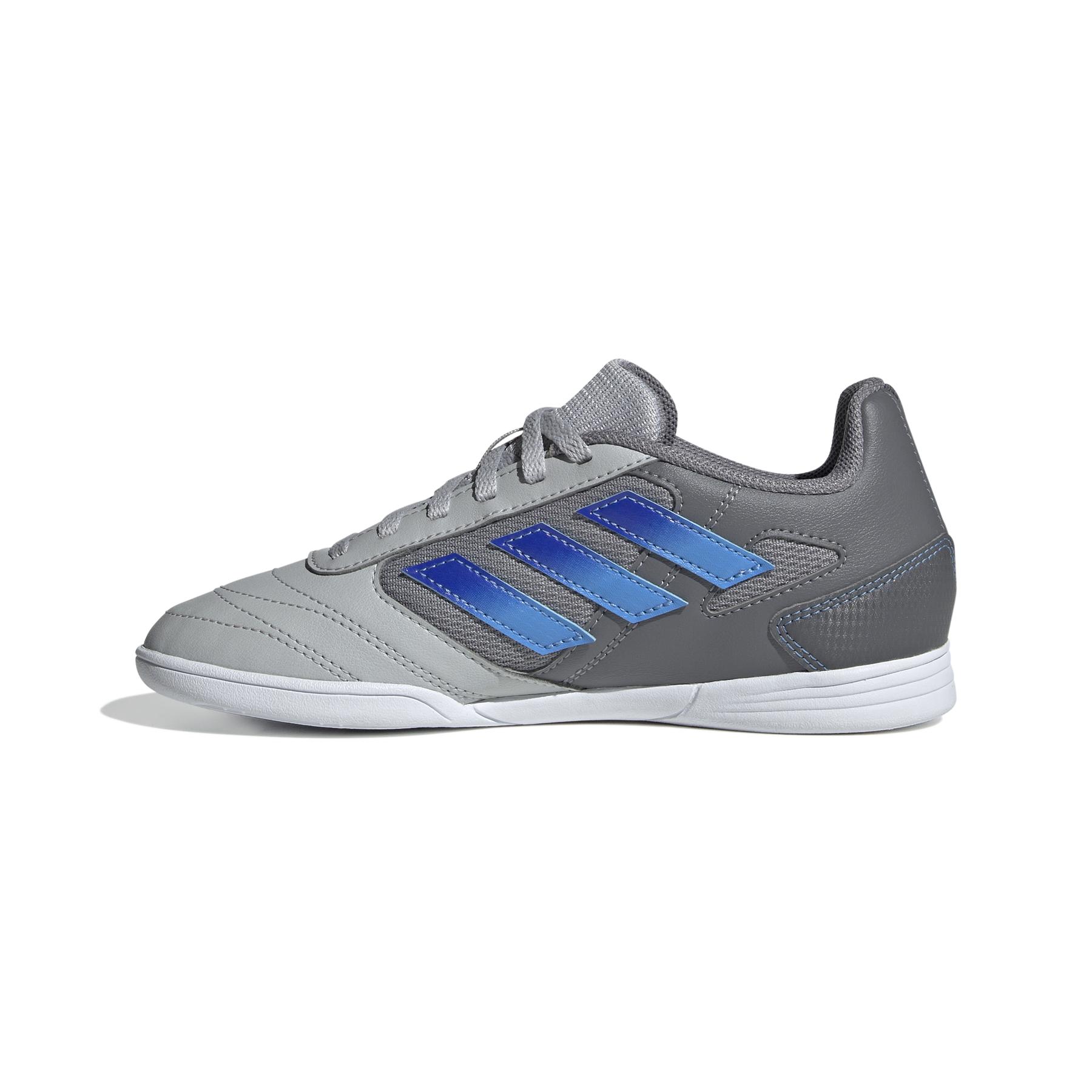 product/a/d/adidas_ie7560_4_footwear_photography_side_medial_center_view_white.jpg