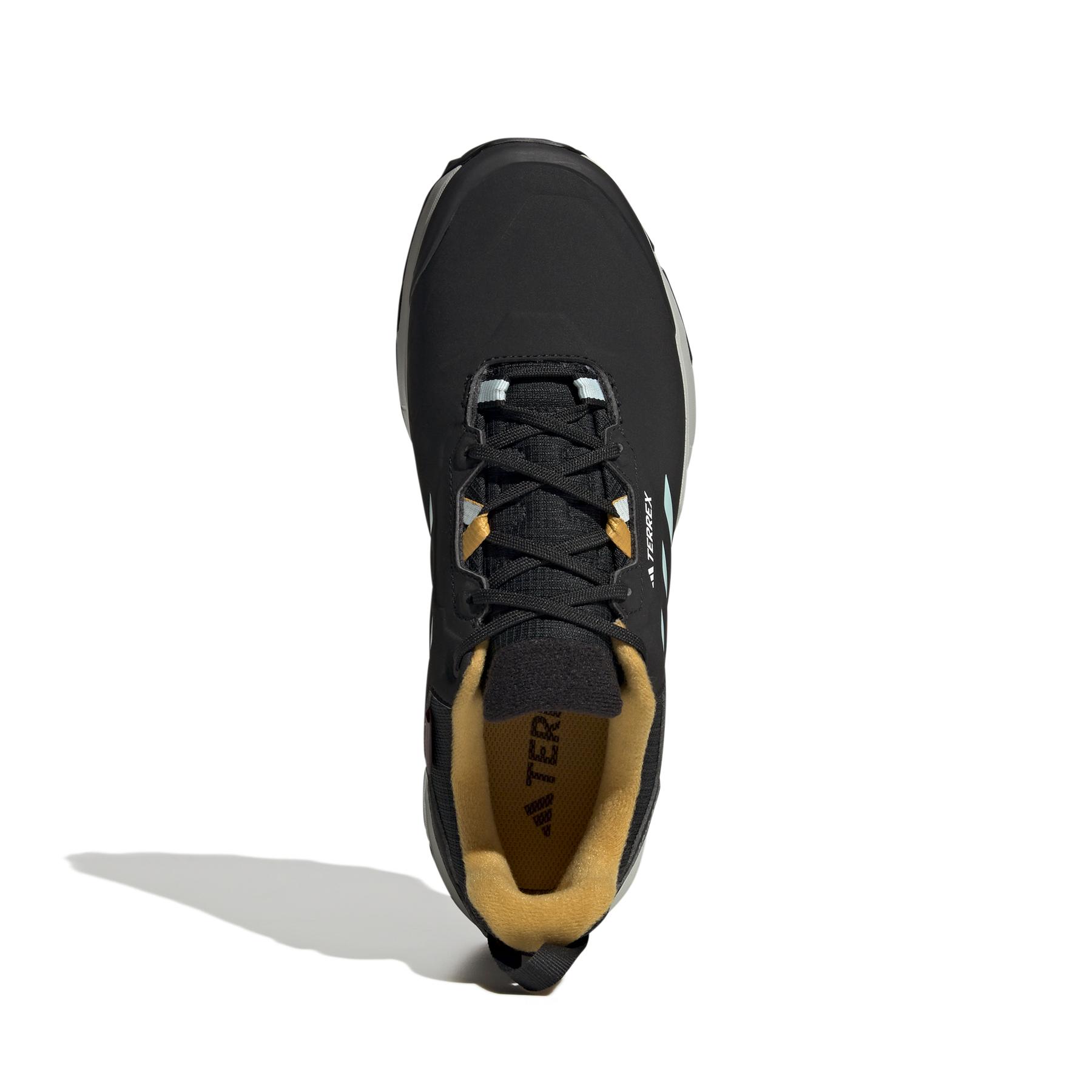 product/a/d/adidas_if7434_3_footwear_photography_top_portrait_view_white.jpg