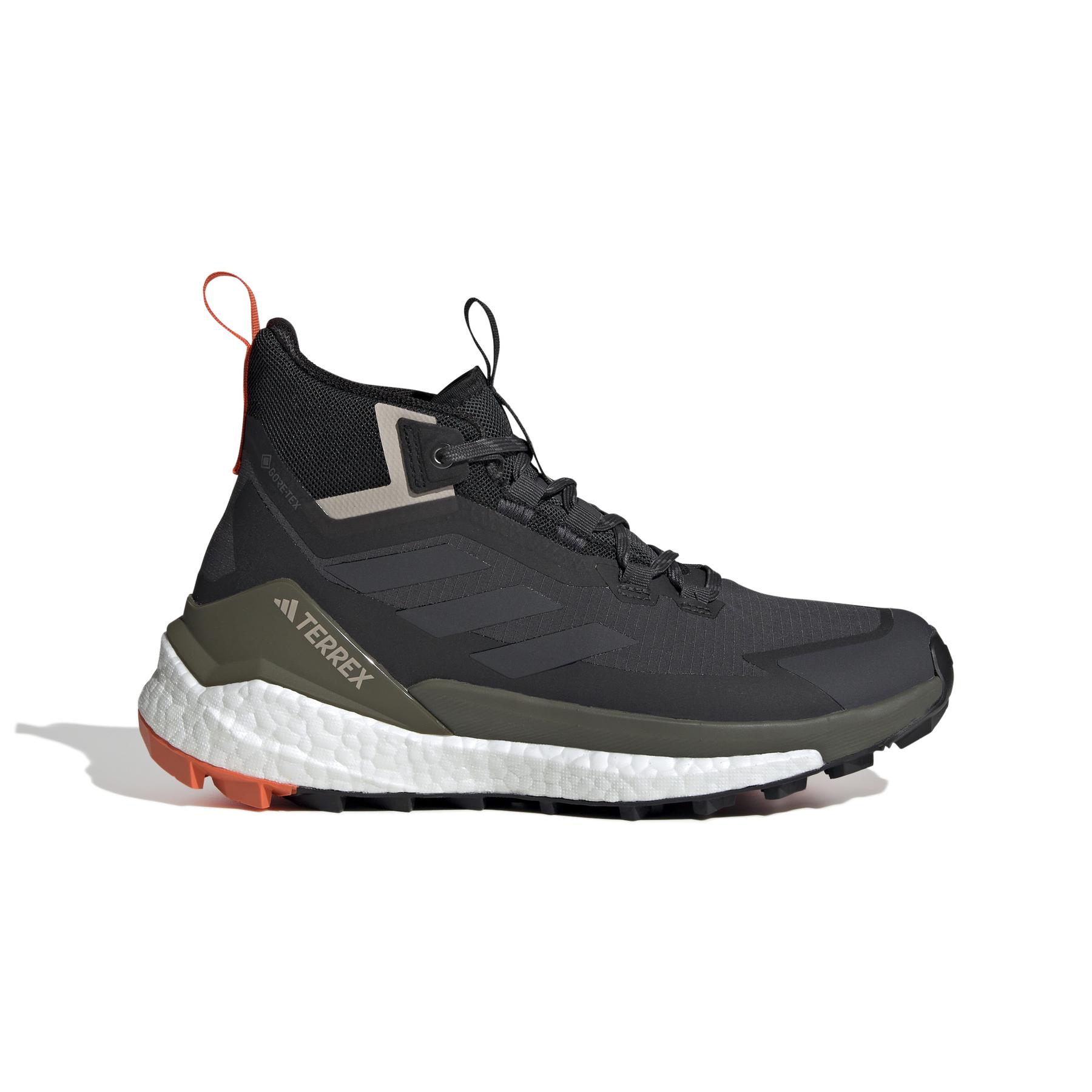 product/a/d/adidas_if9229_1_footwear_photography_side_lateral_center_view_white.jpg