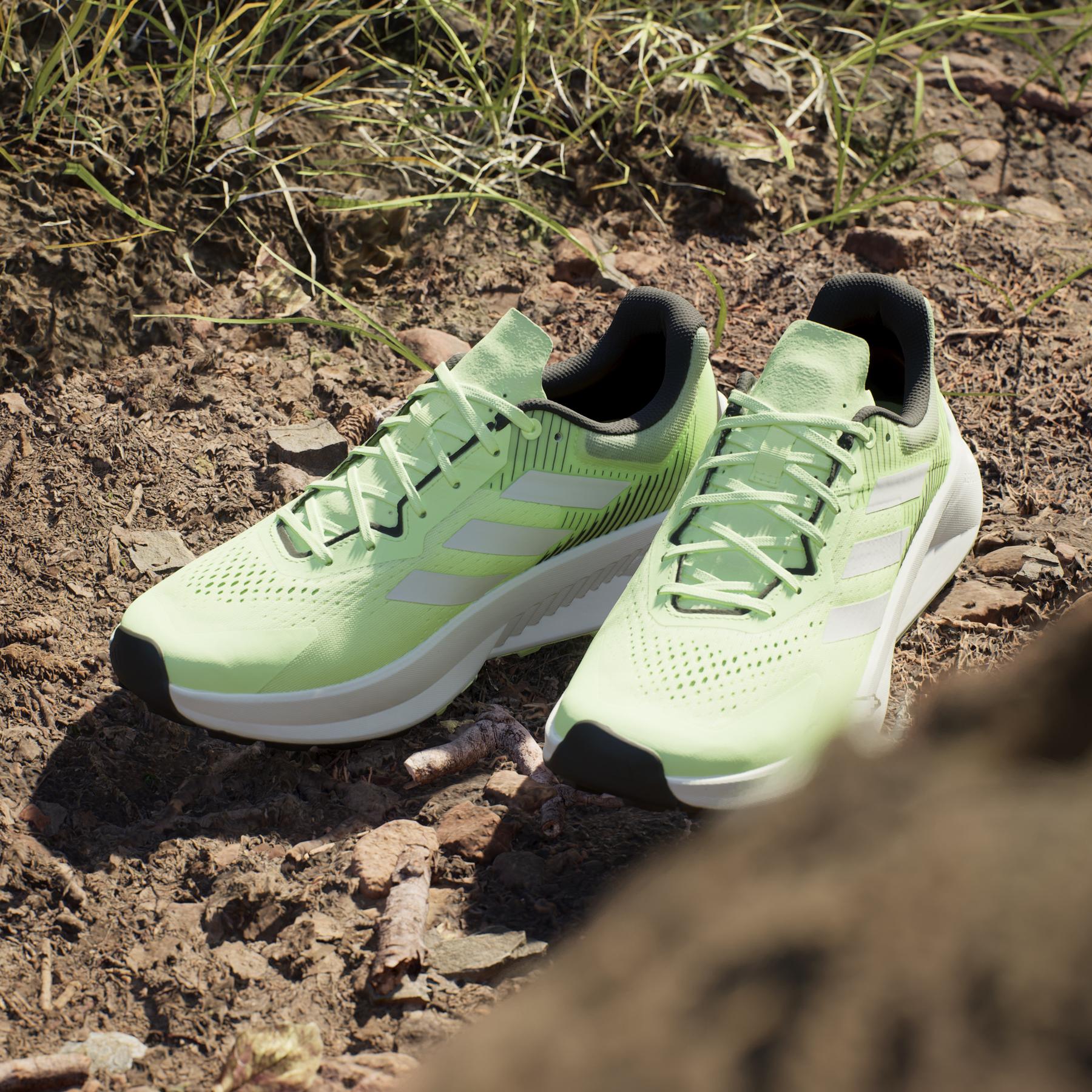 product/a/d/adidas_ig8026_18_footwear_photography_heromrktng_view_5_white-nw031524.jpg