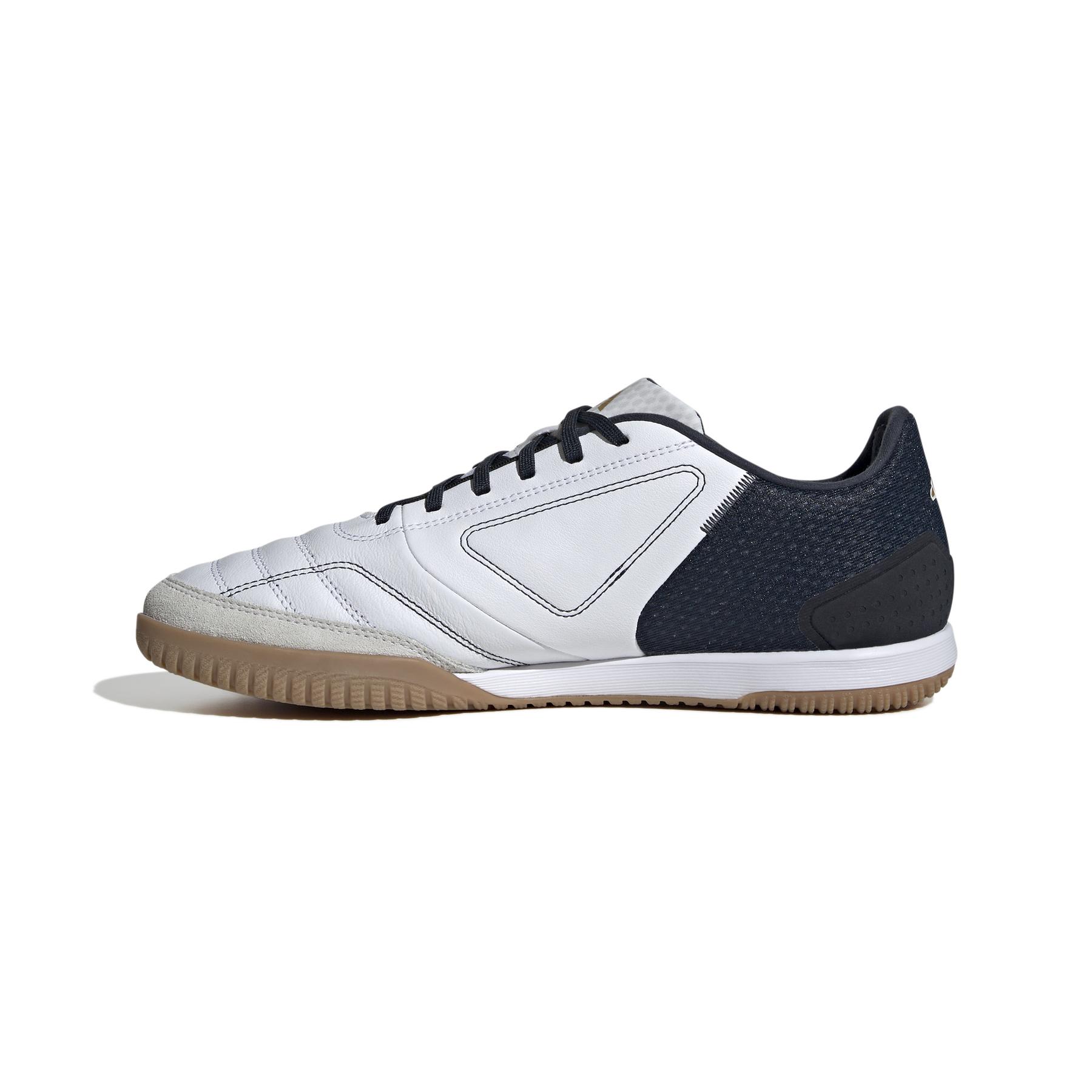 product/a/d/adidas_ig8762_4_footwear_photography_side_medial_center_view_white.jpg
