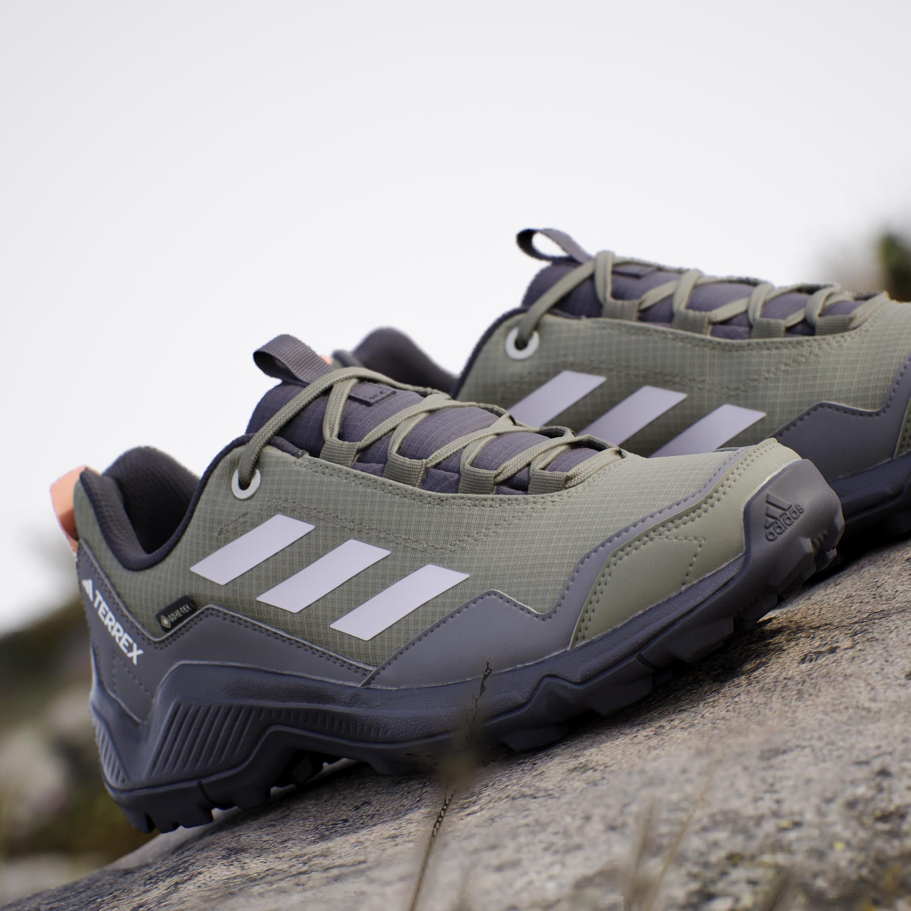 product/a/d/adidas_ig8861_20_footwear_photography_heromrktng_view_9.jpg