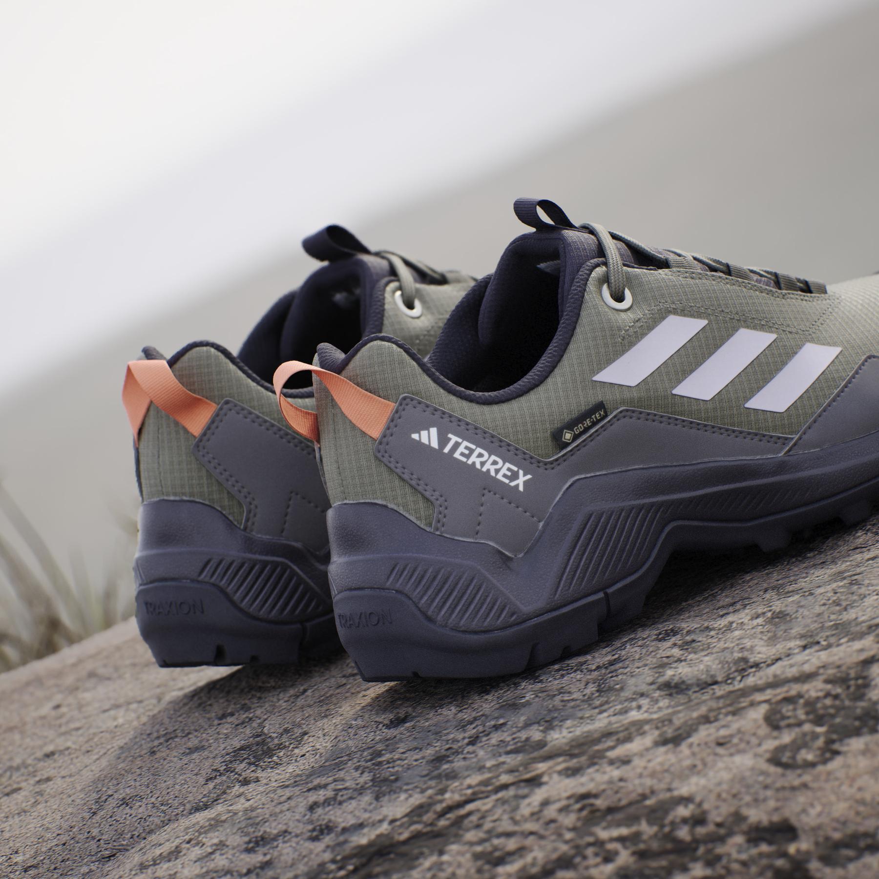 product/a/d/adidas_ig8861_21_footwear_photography_heromrktng_view_10.jpg