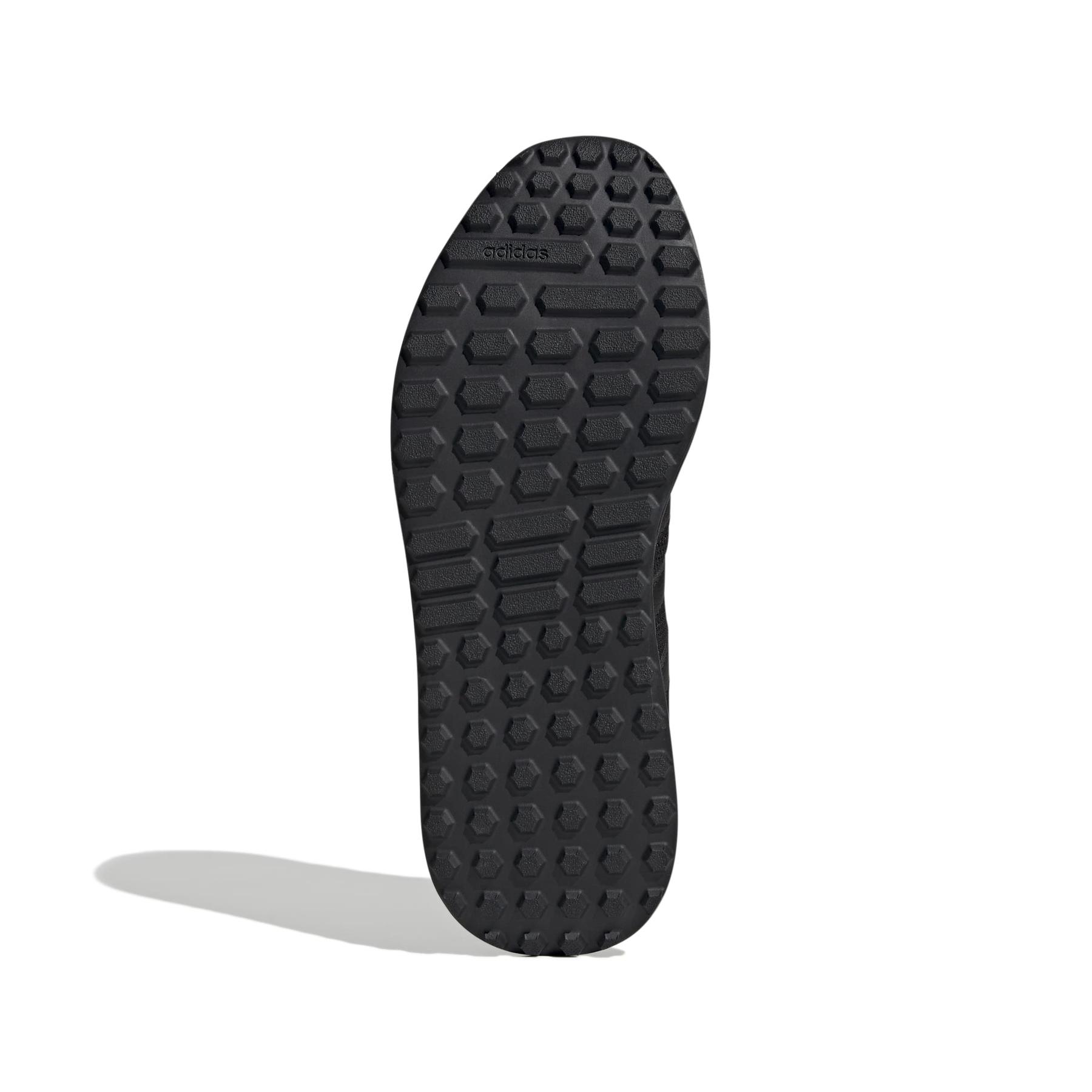 product/a/d/adidas_ih1307_4_footwear_photography_bottom_view_white-nw091625.jpg