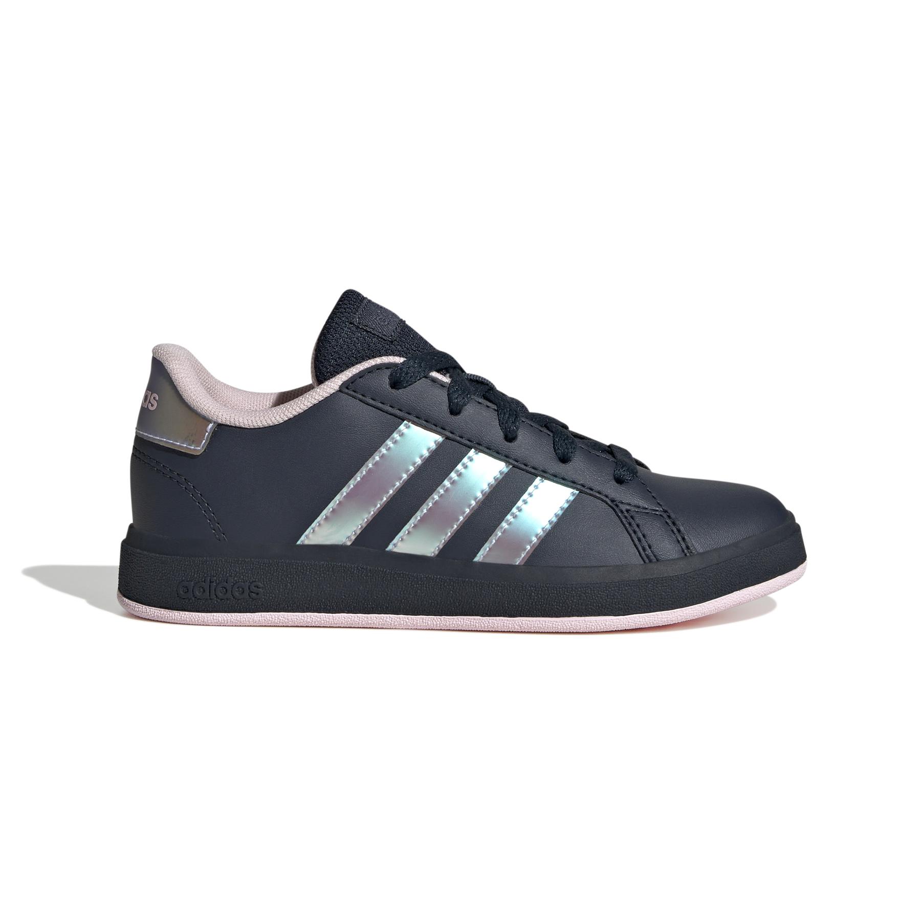 product/a/d/adidas_ih4888_1_footwear_photography_side_lateral_center_view_white.jpg