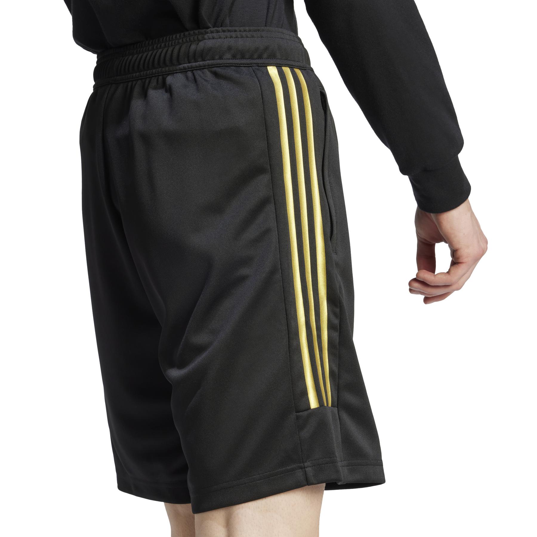 product/a/d/adidas_im2906_9_apparel_on_model_detail_view_3_white_bv.jpg