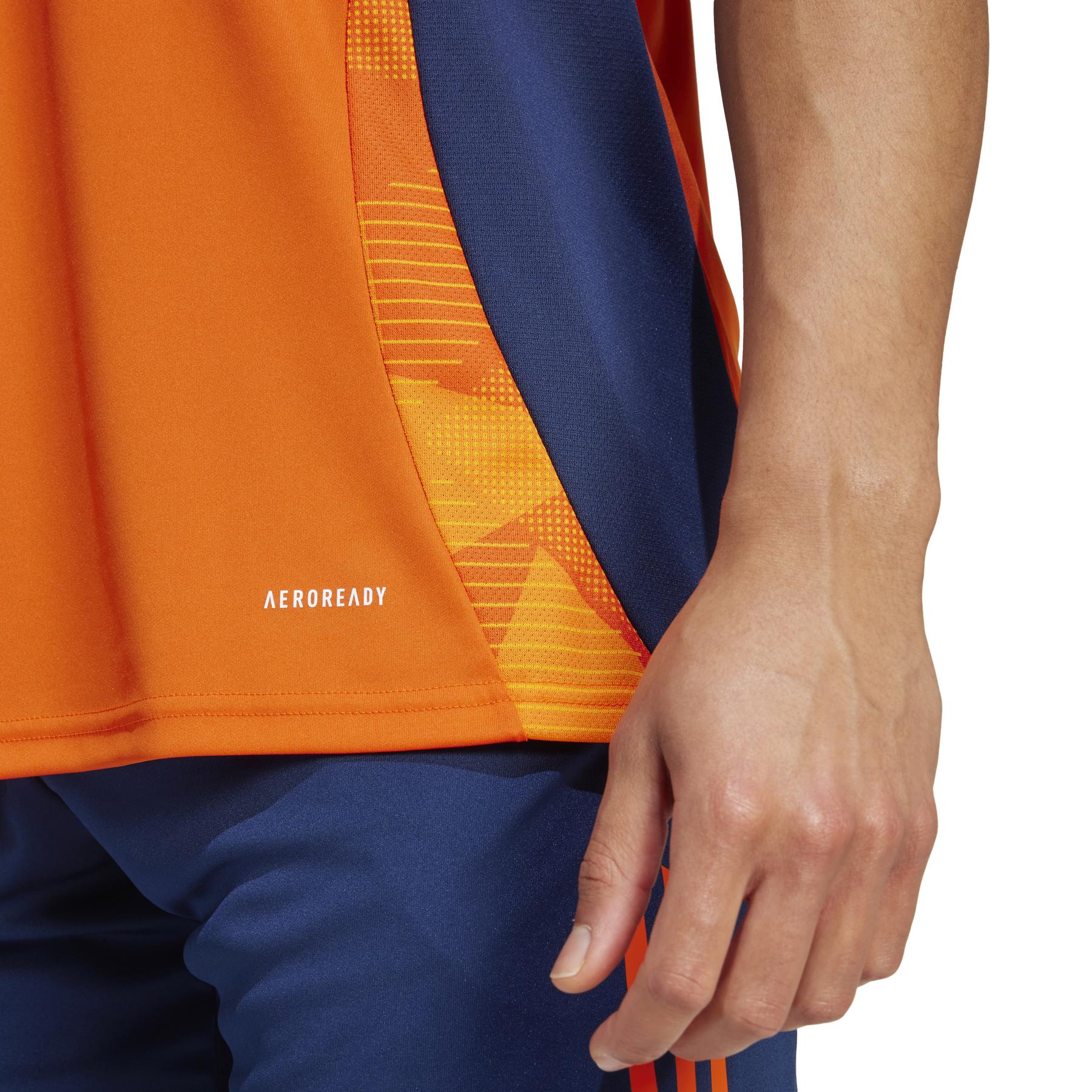 product/a/d/adidas_is5831_9_apparel_on_model_detail_view_2_white.jpg
