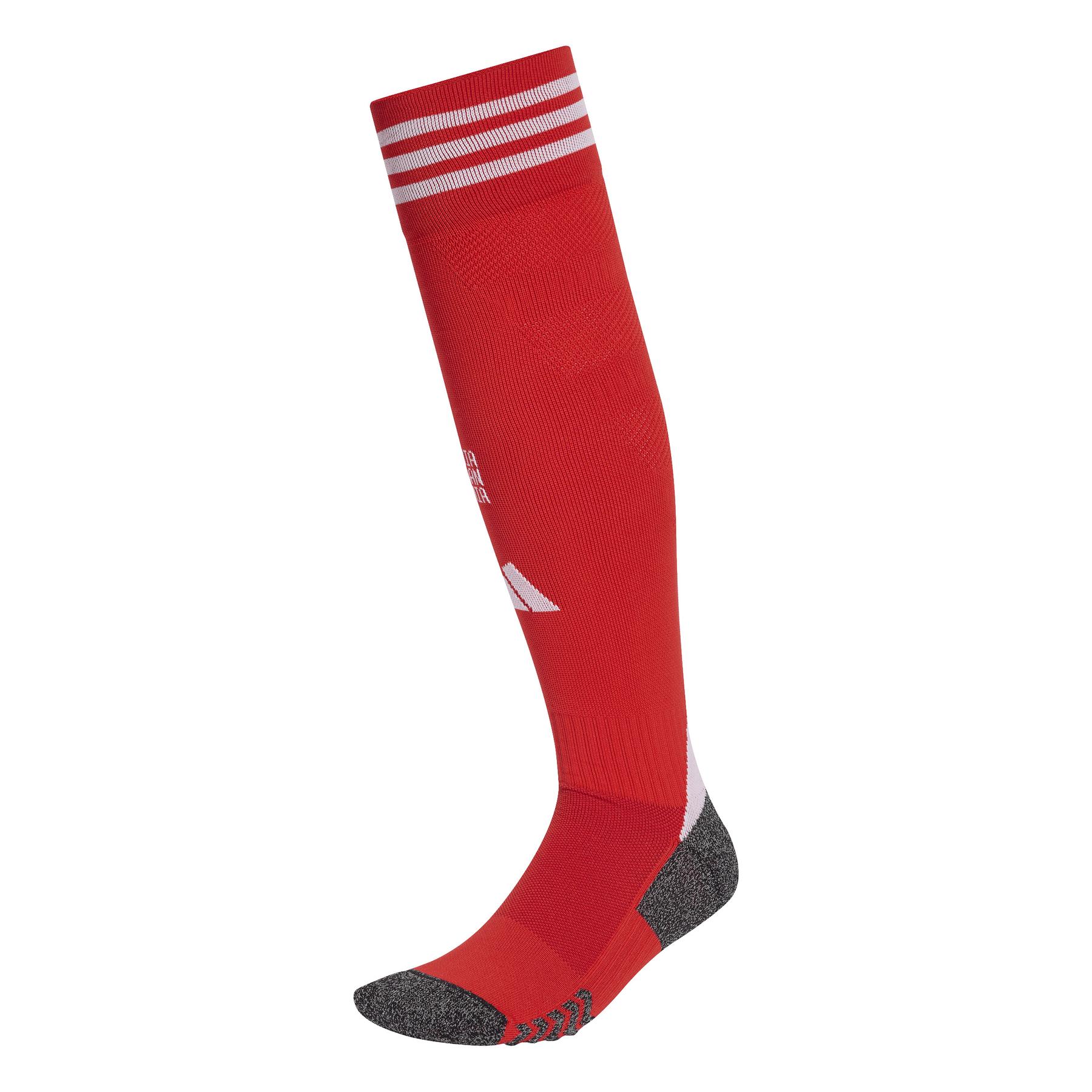 product/a/d/adidas_is6921_red_1.jpg