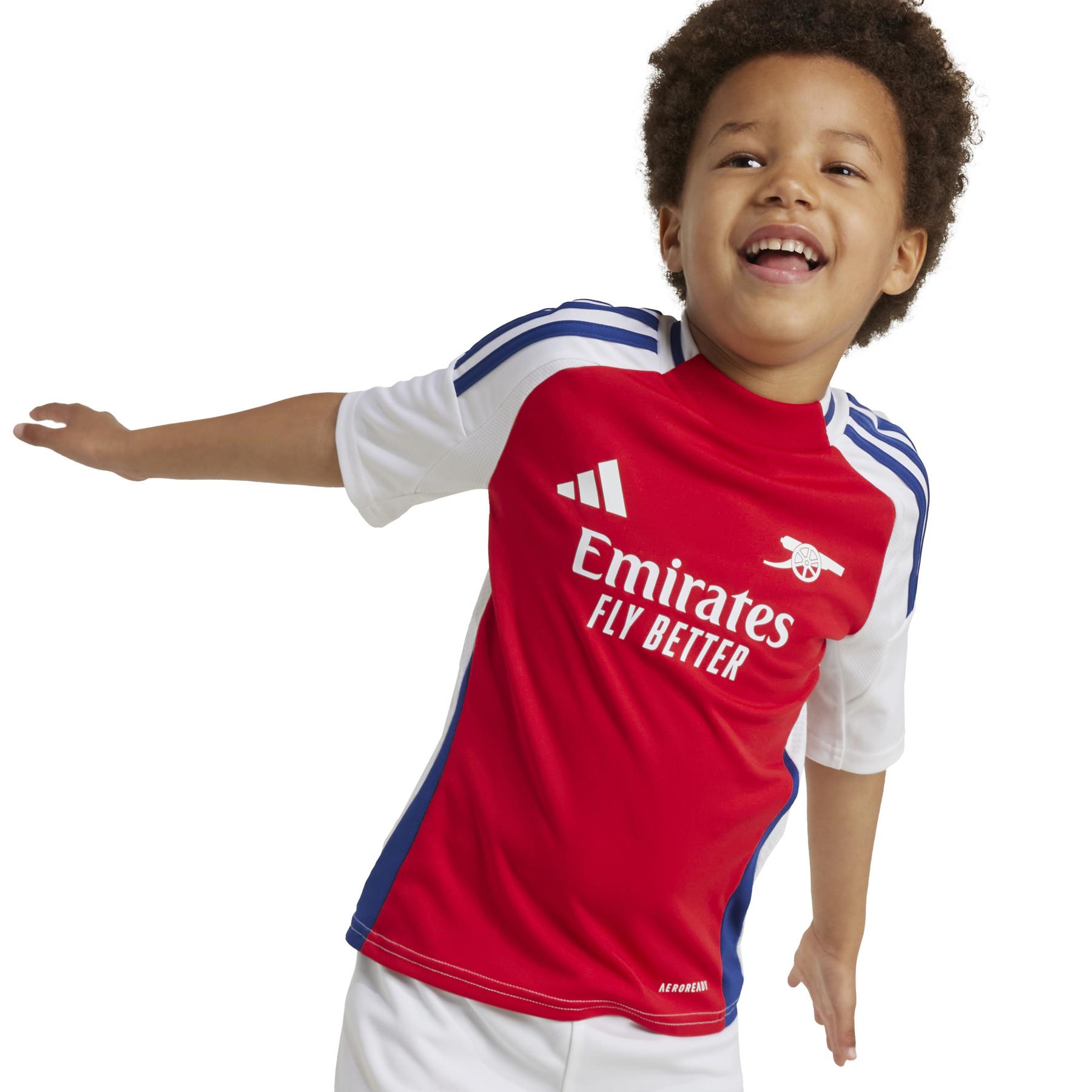 product/a/d/adidas_is8146_10_apparel_on_model_detail_view_1_white.jpg