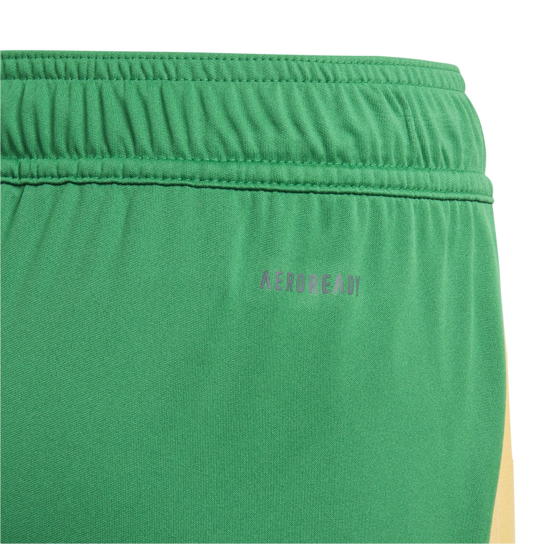 product/a/d/adidas_it2420_4_apparel_photography_detail_view_1_white.jpg