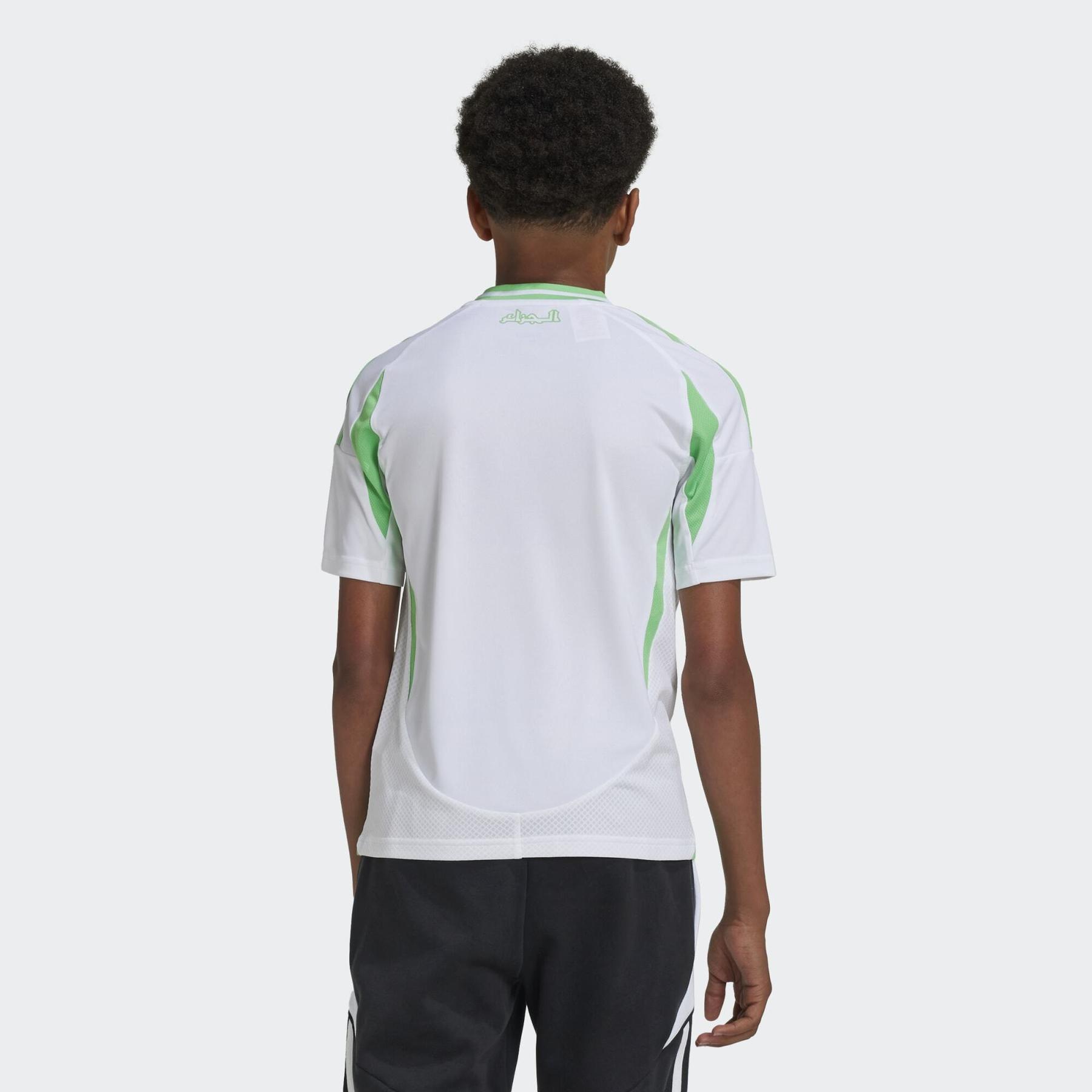 product/a/d/adidas_it2742_white_5.jpg