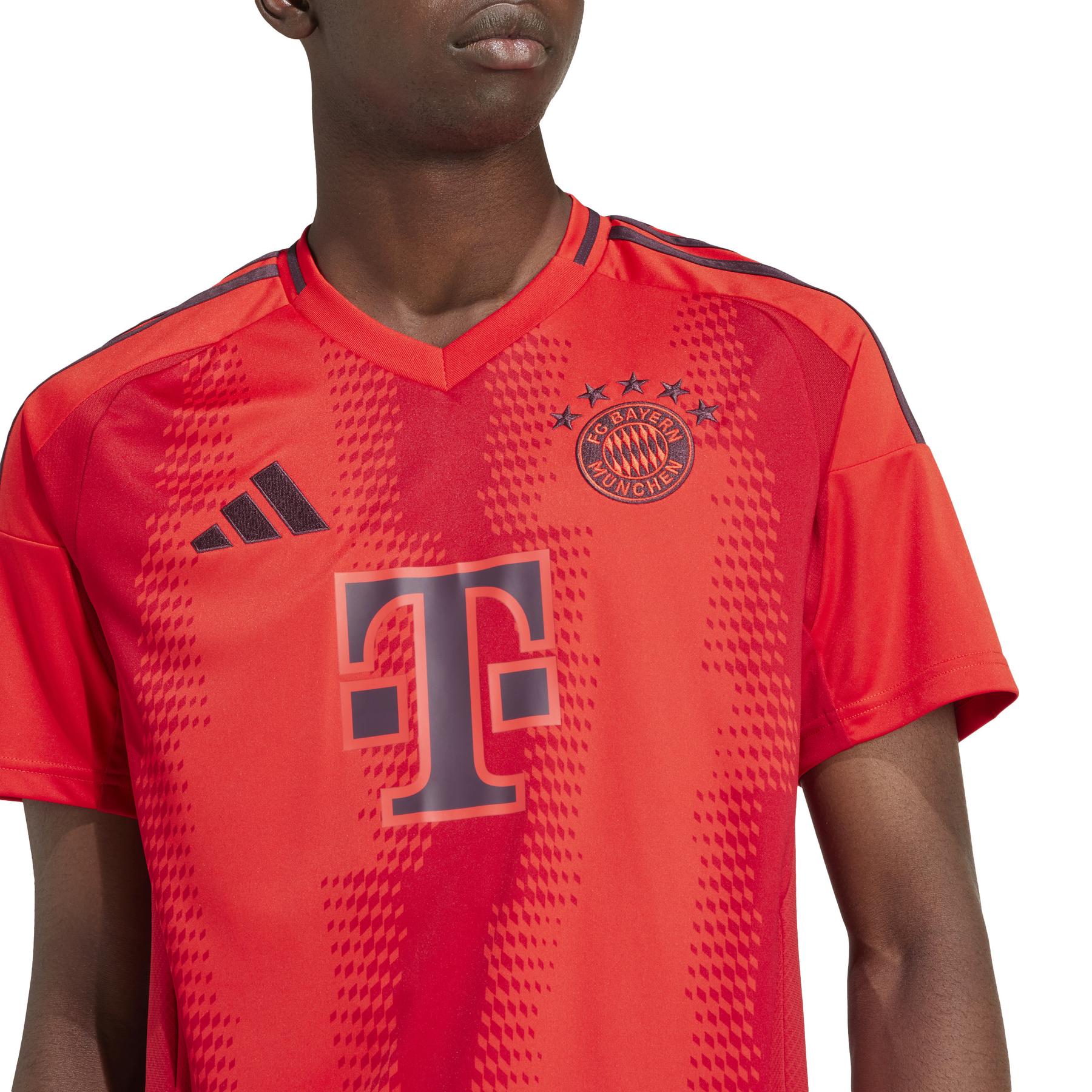 product/a/d/adidas_it8511_9_apparel_on_model_detail_view_2_whiterep2.jpg