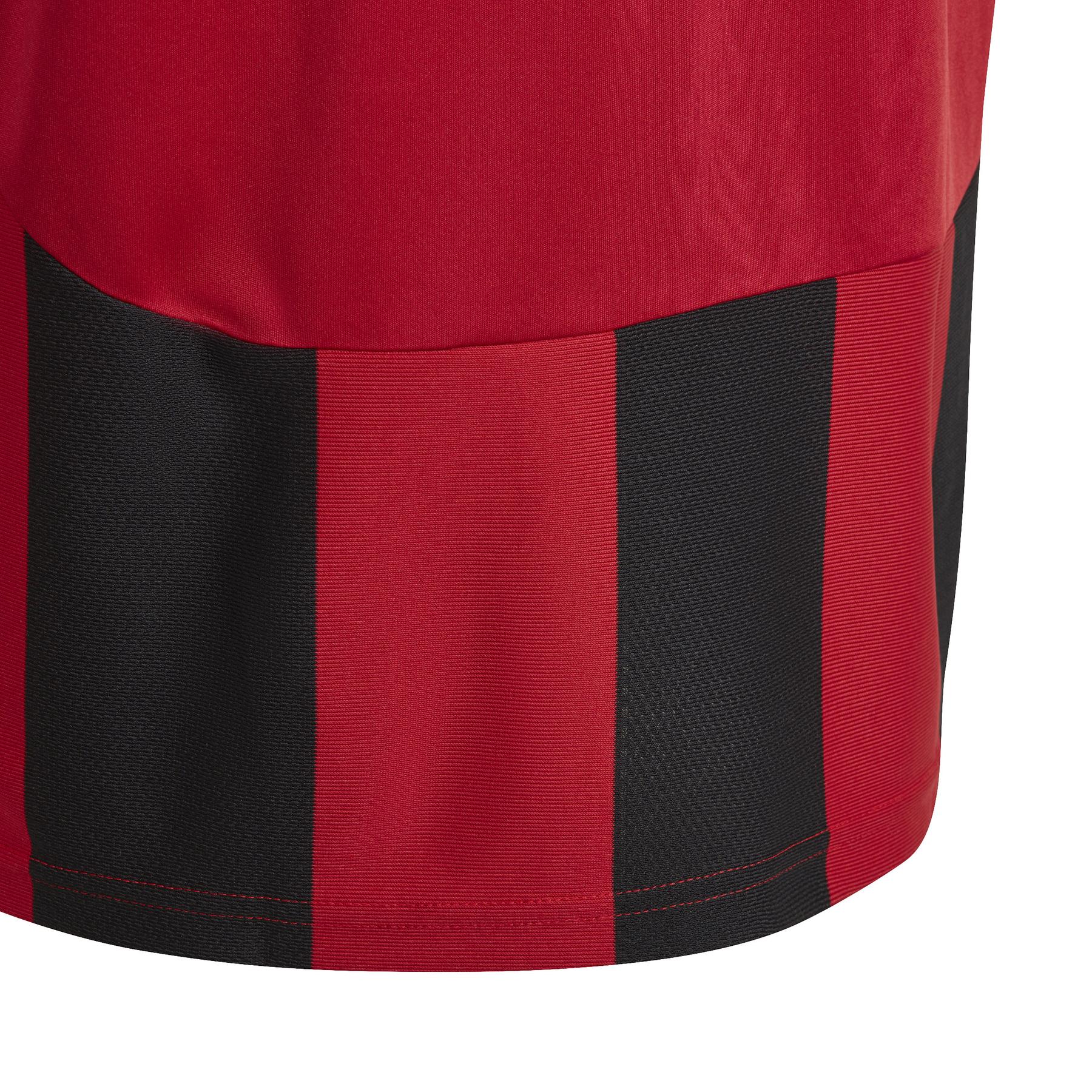 product/a/d/adidas_iw2131_4_apparel_photography_detail_view_2_white-nw032624.jpg