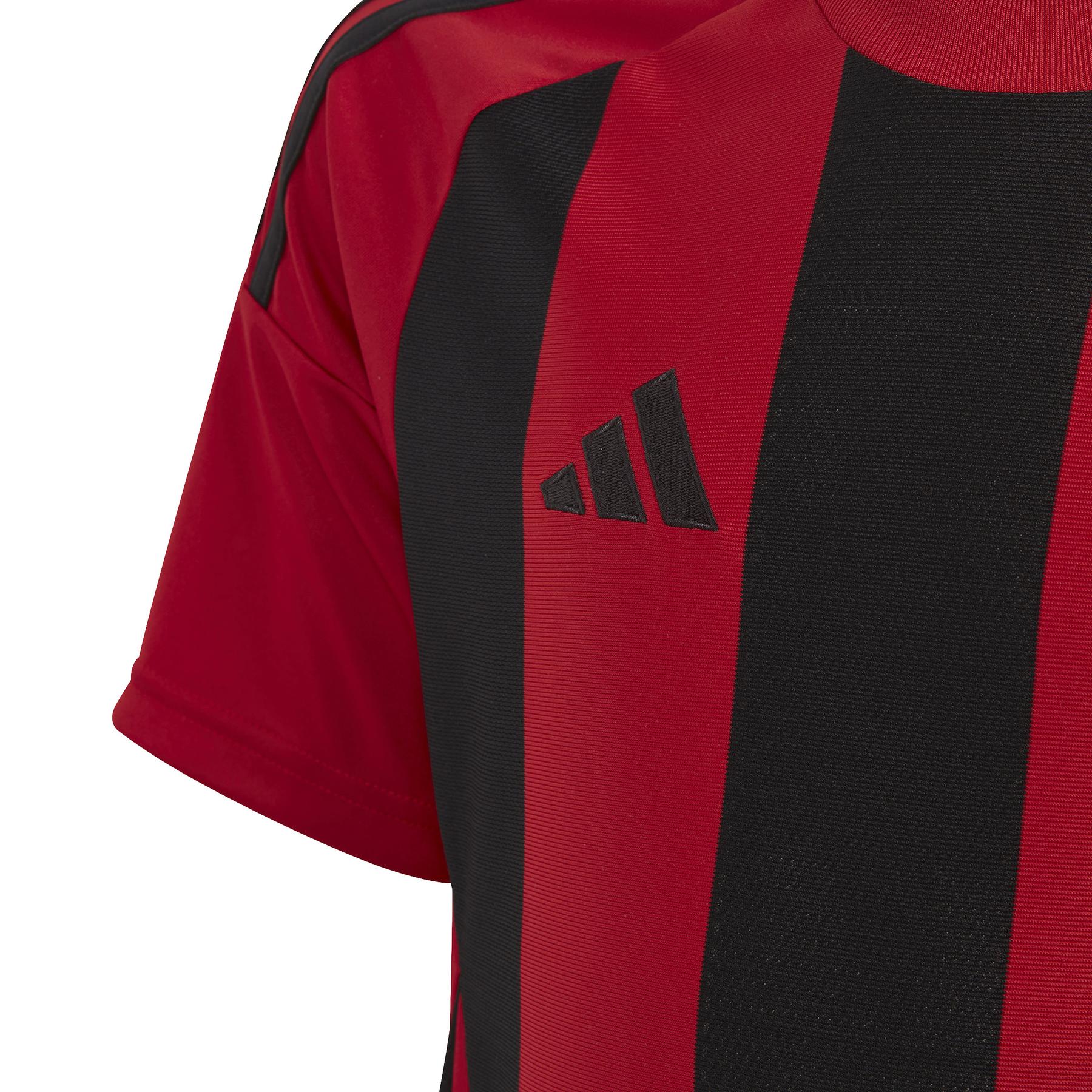 product/a/d/adidas_iw2131_5_apparel_photography_detail_view_3_white-nw032624.jpg