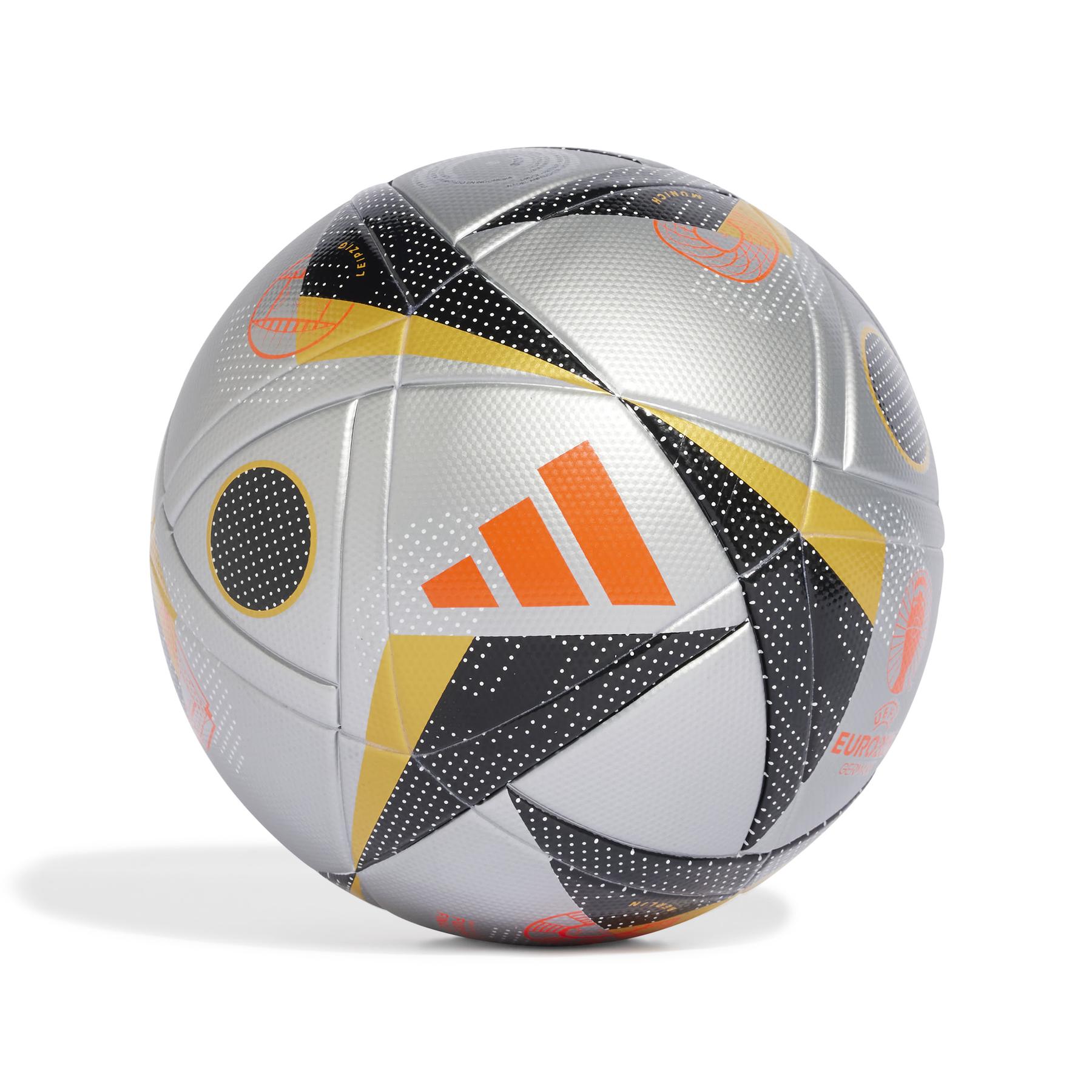 product/a/d/adidas_ix4046_1_hardware_photography_front_center_view_white.jpg