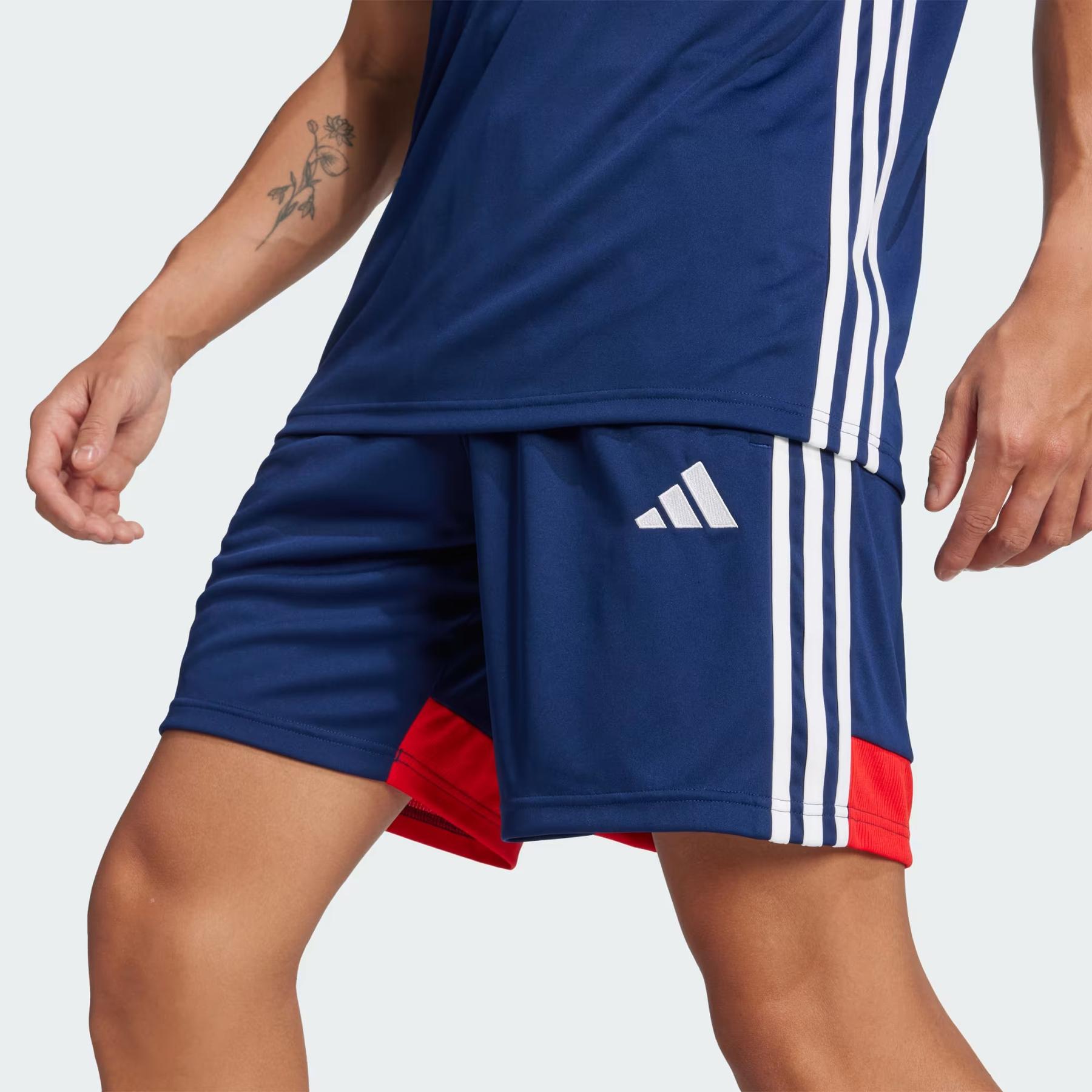 product/a/d/adidas_jd0455_navblu-red_5.jpg