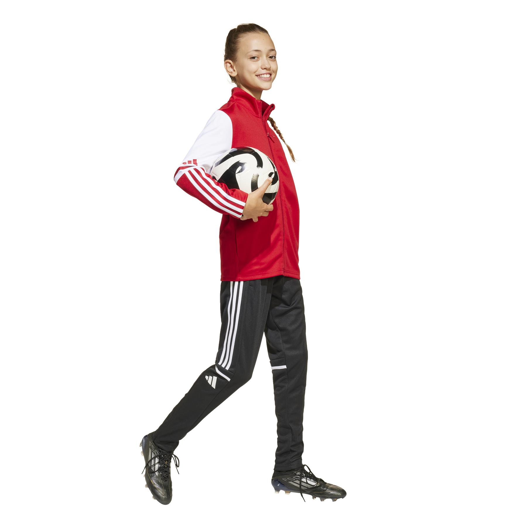 product/a/d/adidas_jd4797_tepore-white_4.jpg
