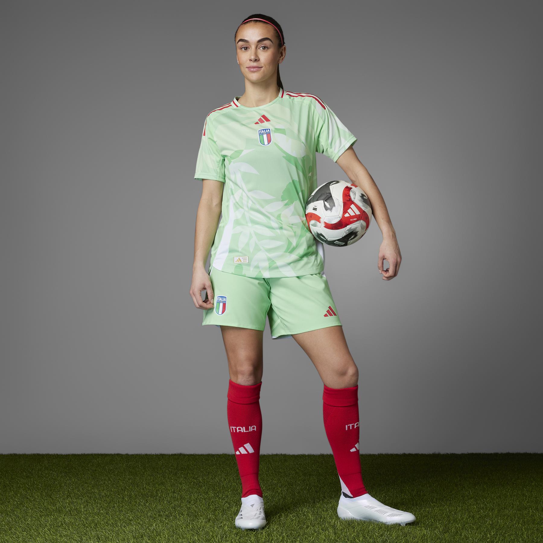product/a/d/adidas_jf0599_glomin_3.jpg