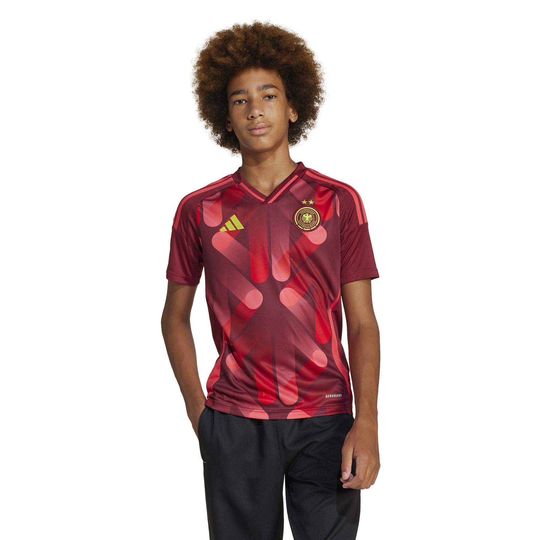 product/a/d/adidas_jf2608_tecobu_3.jpg