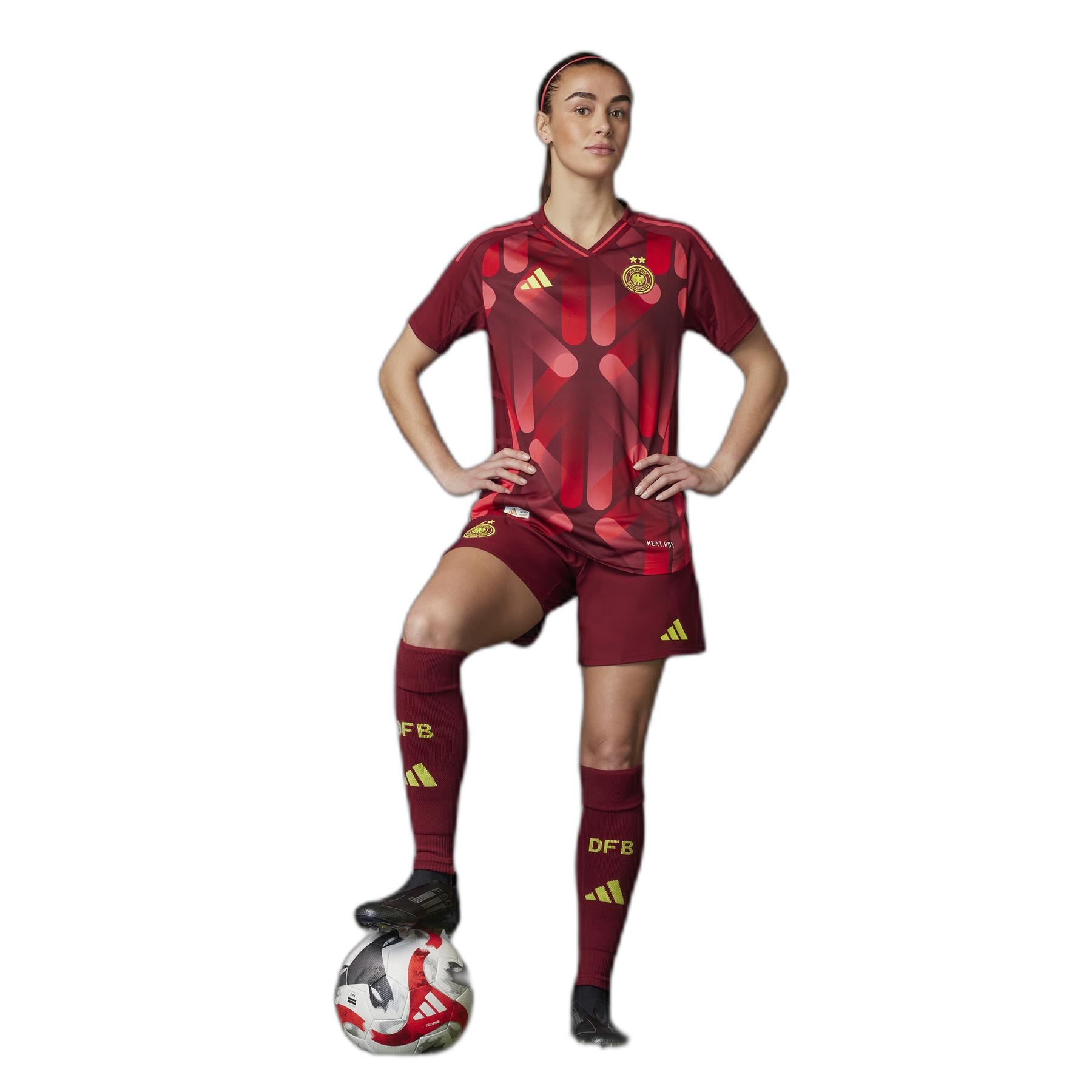 product/a/d/adidas_jf2609_tecobu_1.jpg