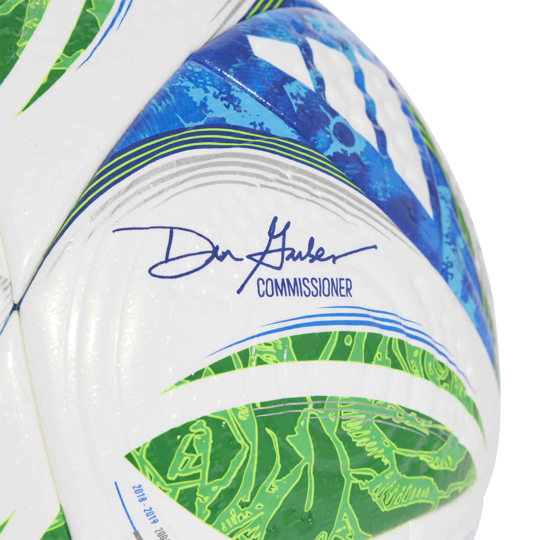product/a/d/adidas_jh1303_white-green-globlu-panton_5.jpg
