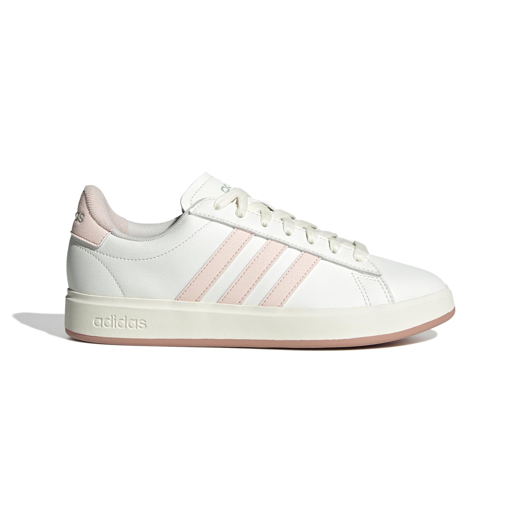 product/a/d/adidas_jh8678_1_footwear_photography_side_lateral_center_view_white-nw091625.jpg