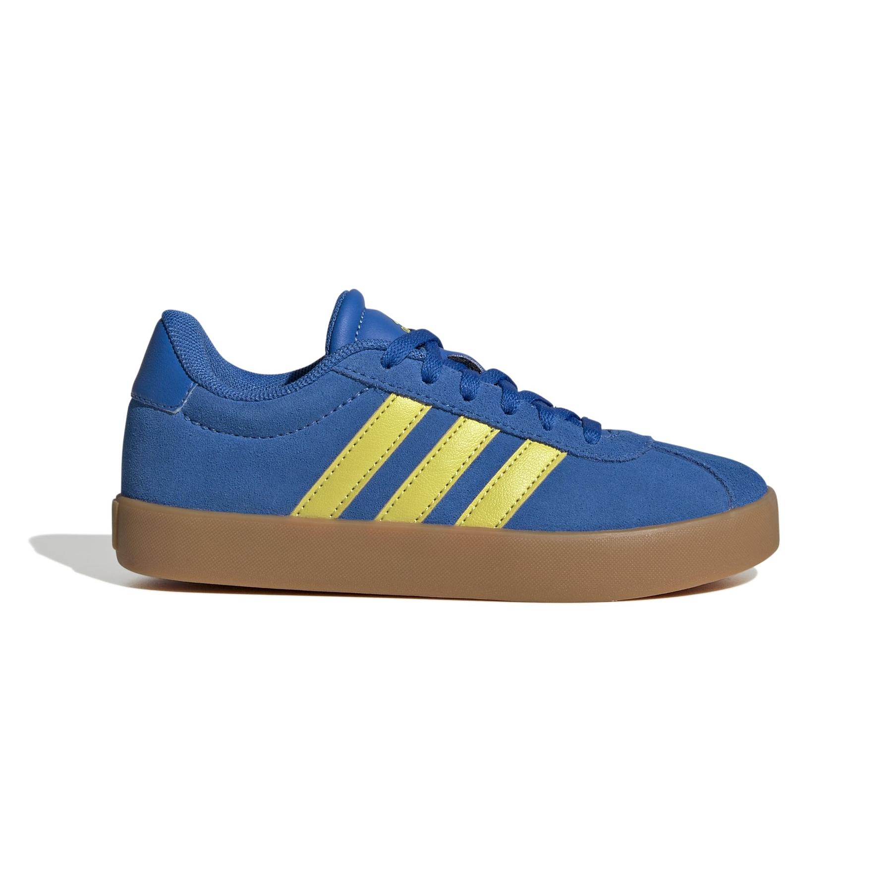 product/a/d/adidas_jh8723_1_footwear_photography_side_lateral_center_view_white-nw091625.jpg