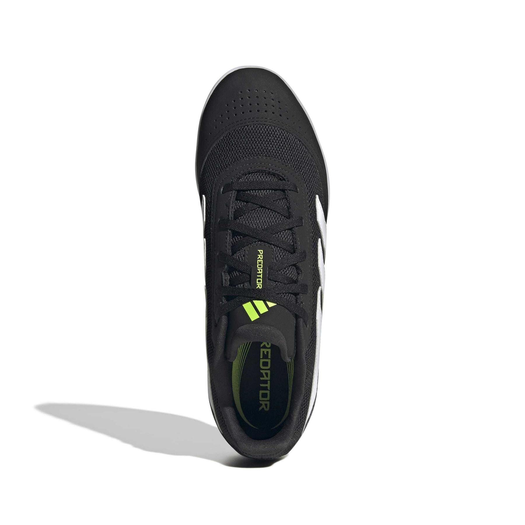 product/a/d/adidas_jh8857_2_footwear_photography_top_portrait_view_white-nw091625.jpg