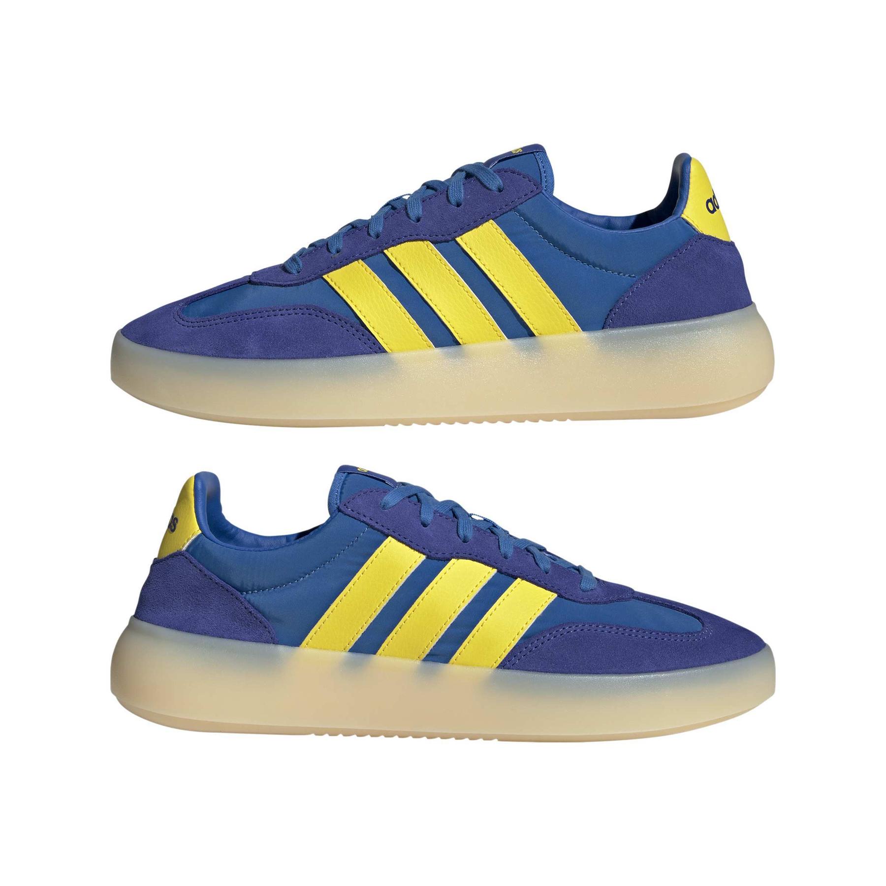 product/a/d/adidas_ji2319_10_footwear_photography_mirrored_pair_view_white-nw091625.jpg