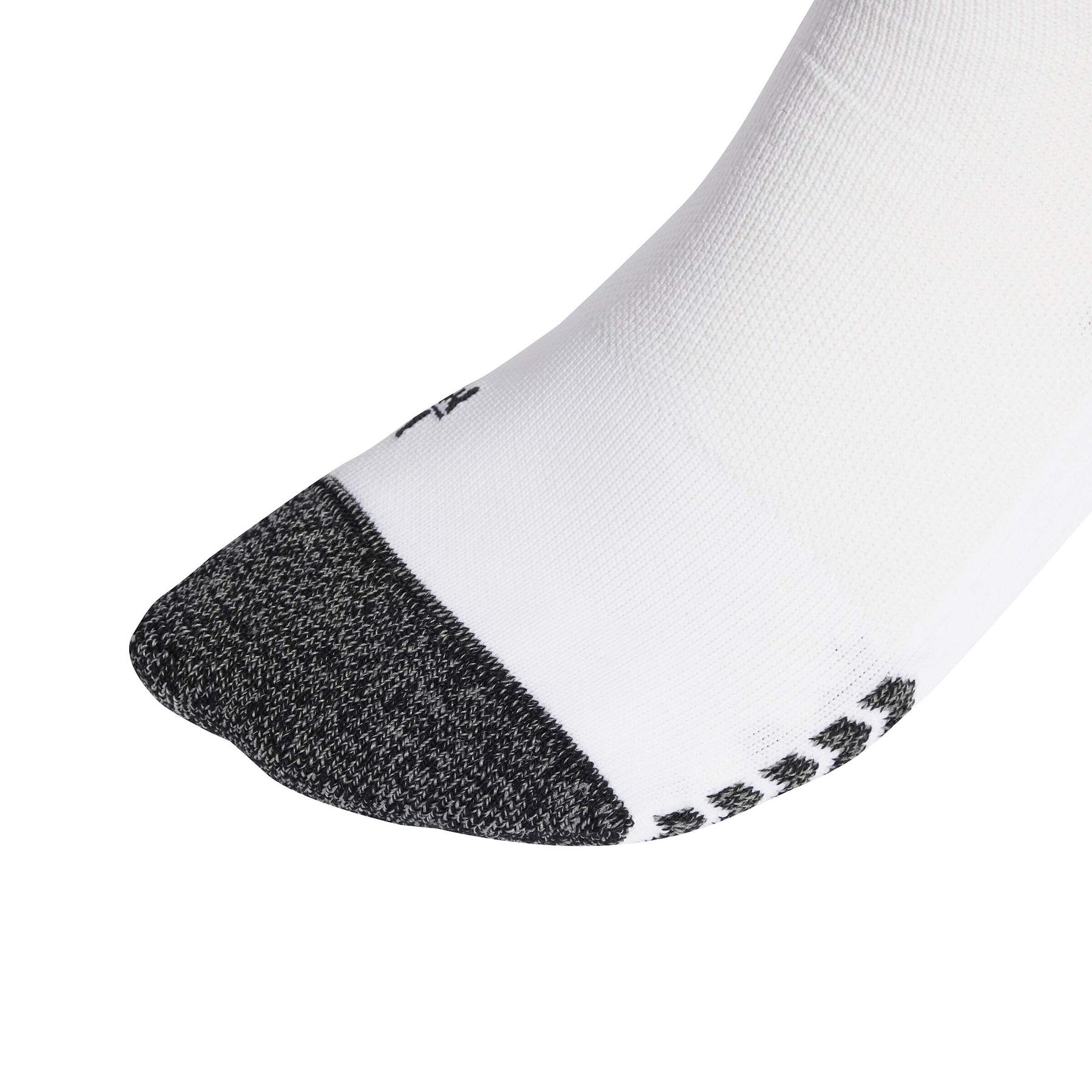 product/a/d/adidas_ji7437_2_hardware_photography_detail_view_1_white.jpg