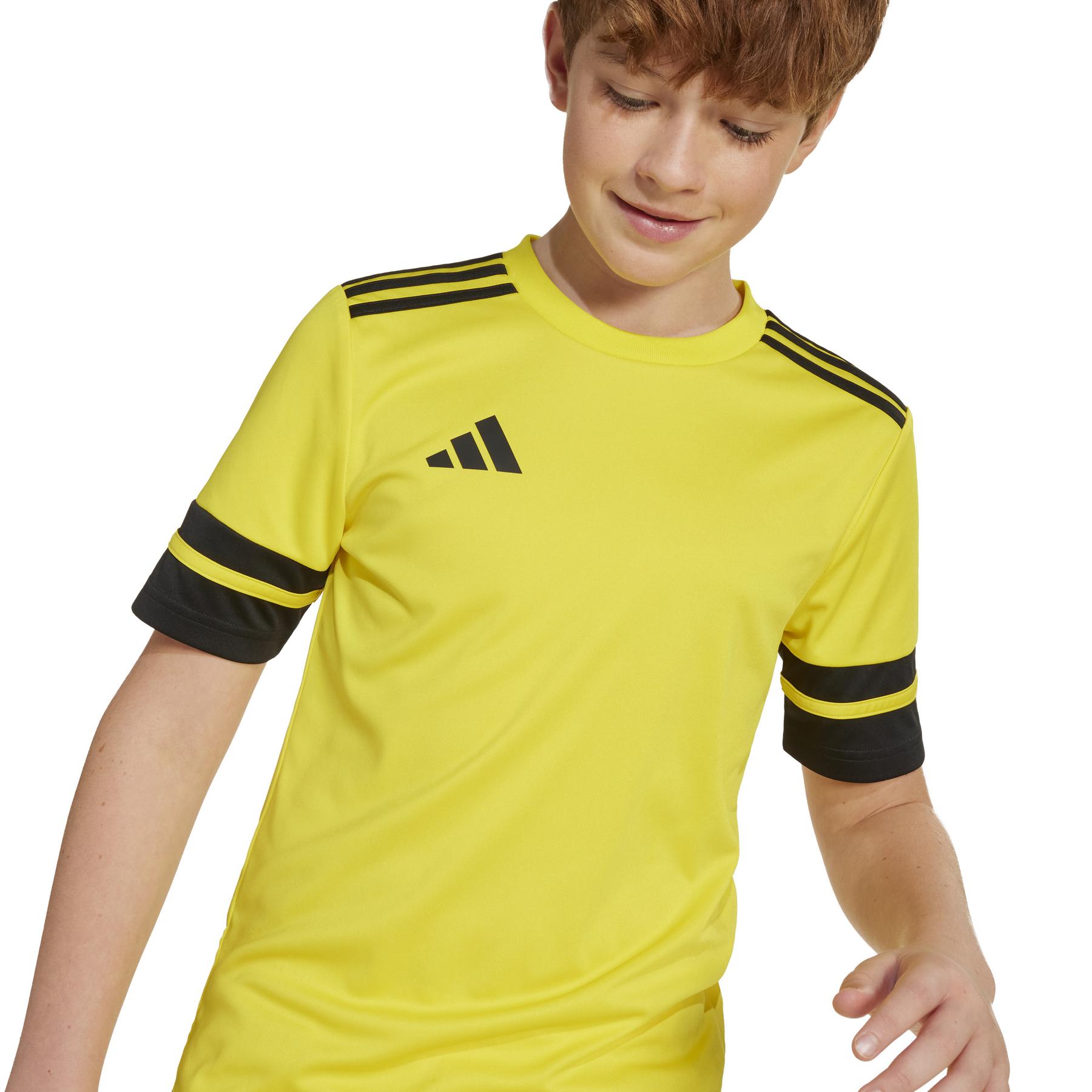 product/a/d/adidas_jj0056_8_apparel_on_model_detail_view_2_white.jpg